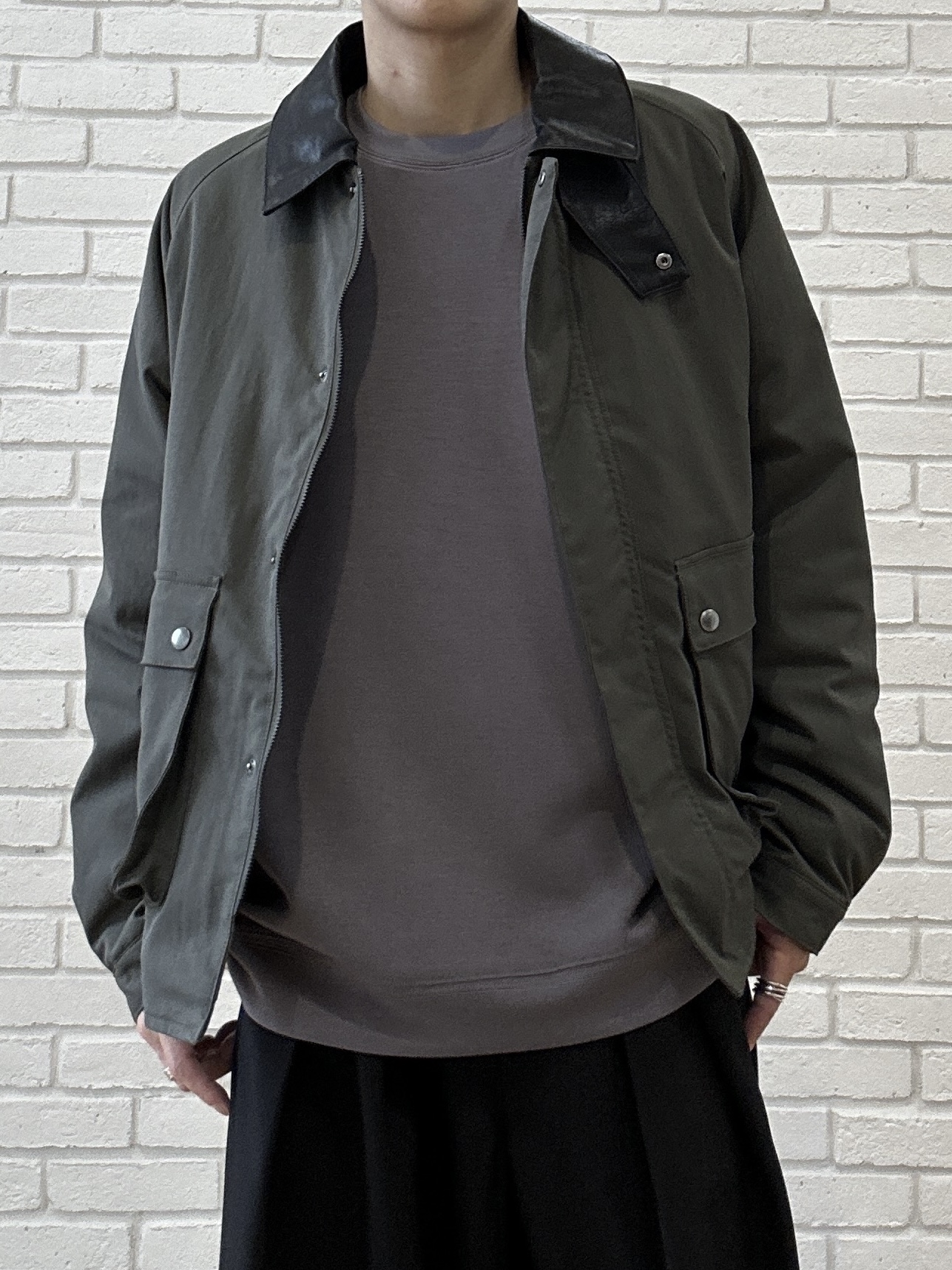 ドイさんの「tk.TAKEO KIKUCHI｜【TOROMIシリーズ】シルキータッチスウェットパンツ」を使ったコーディネート