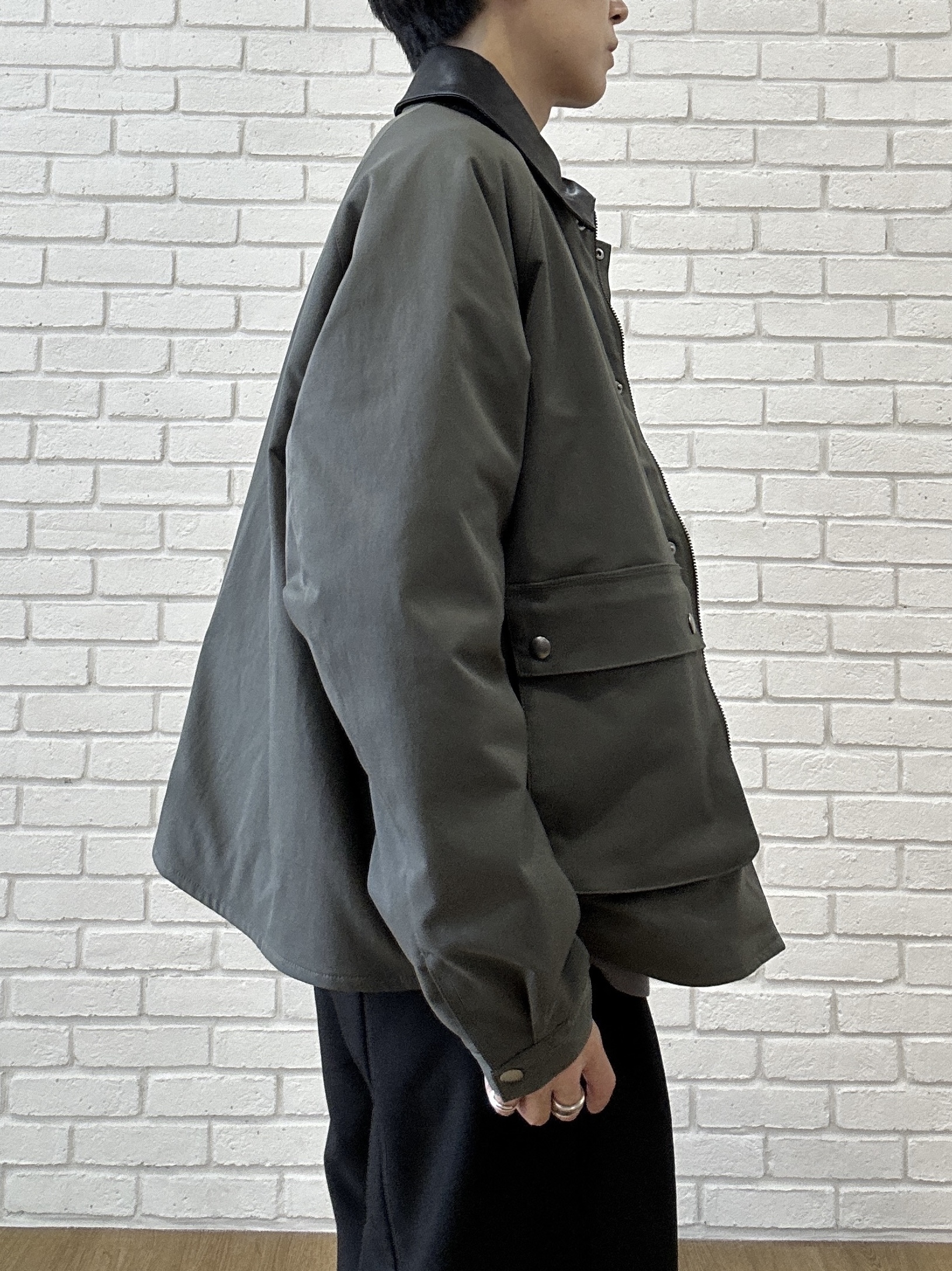 ドイさんの「tk.TAKEO KIKUCHI｜【TOROMIシリーズ】シルキータッチスウェットパンツ」を使ったコーディネート