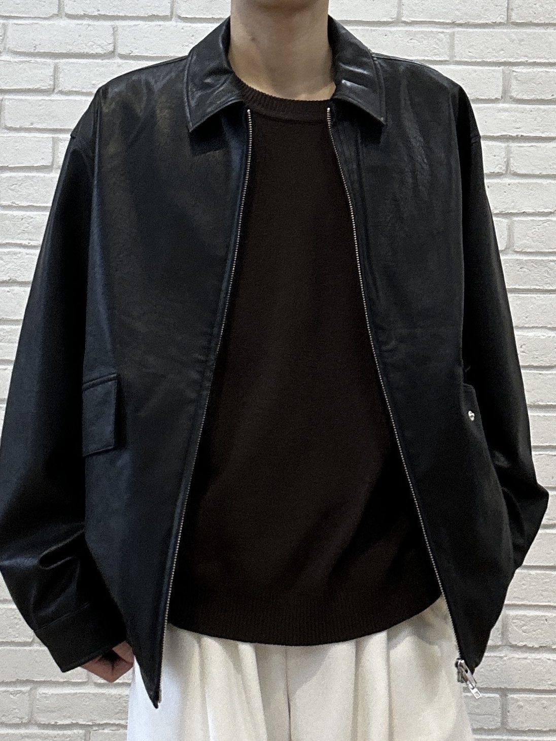 ドイさんの「tk.TAKEO KIKUCHI｜【TOROMIシリーズ】シルキータッチスウェットパンツ」を使ったコーディネート