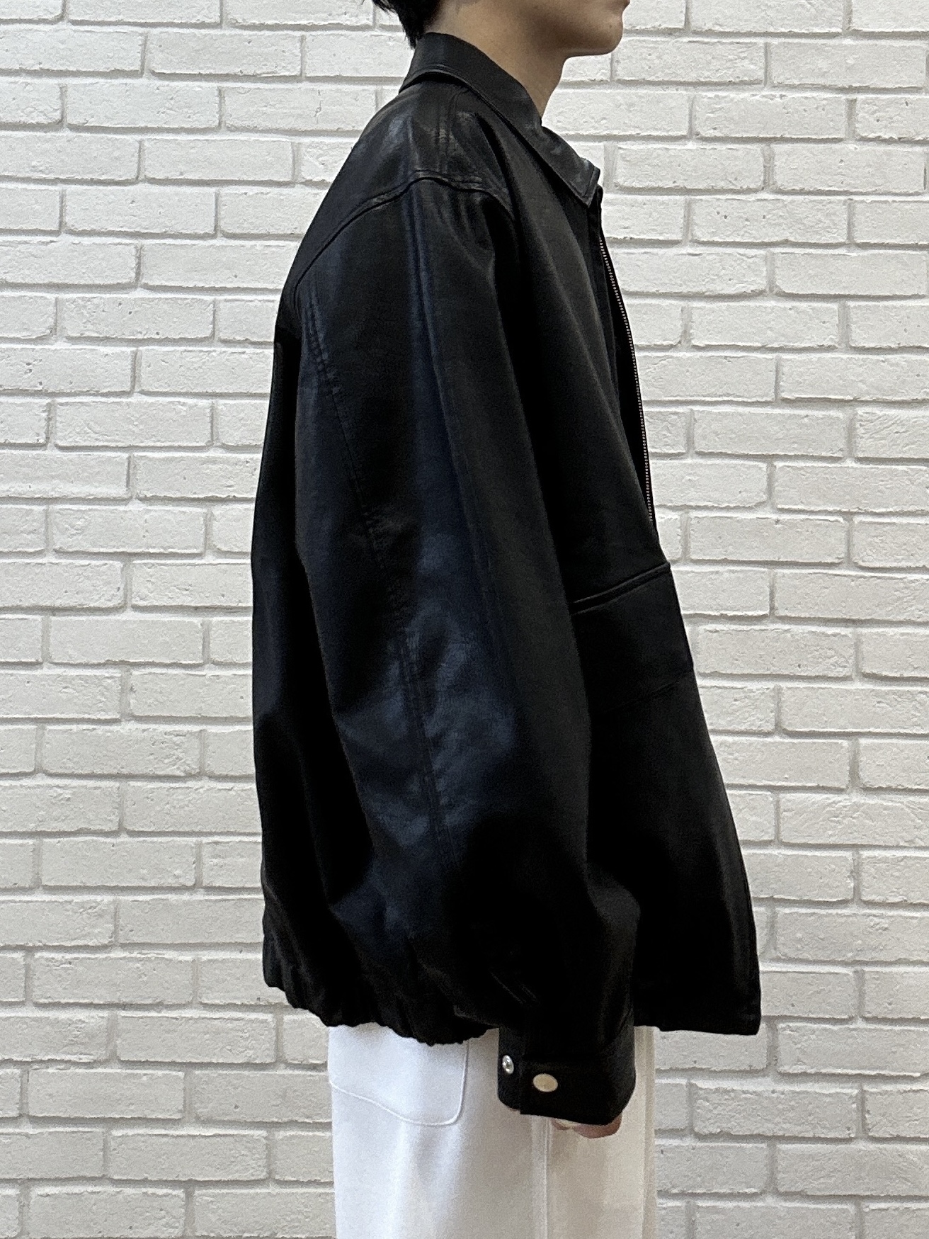 ドイさんの「tk.TAKEO KIKUCHI｜【TOROMIシリーズ】シルキータッチスウェットパンツ」を使ったコーディネート