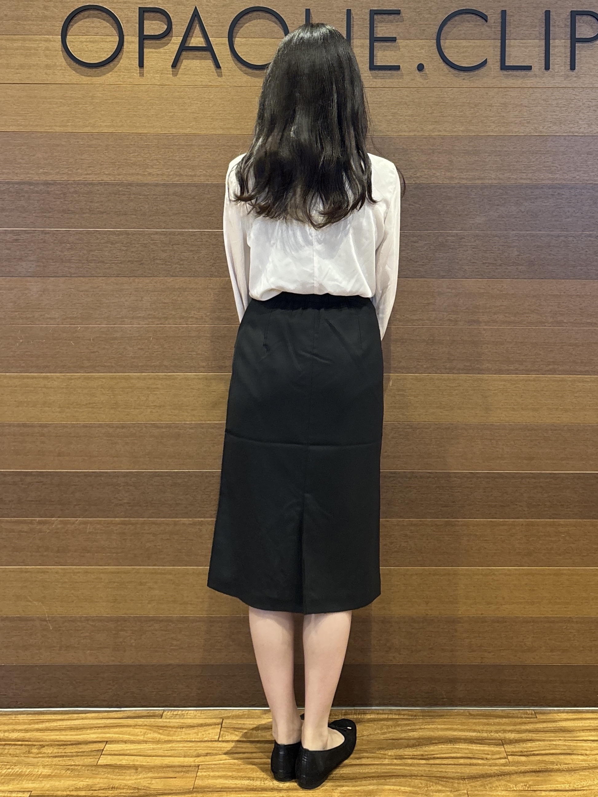 わかなさんの「OPAQUE.CLIP｜【2way】スカーフ付きタックブラウス《洗濯機OK／イージーアイロン》」を使ったコーディネート