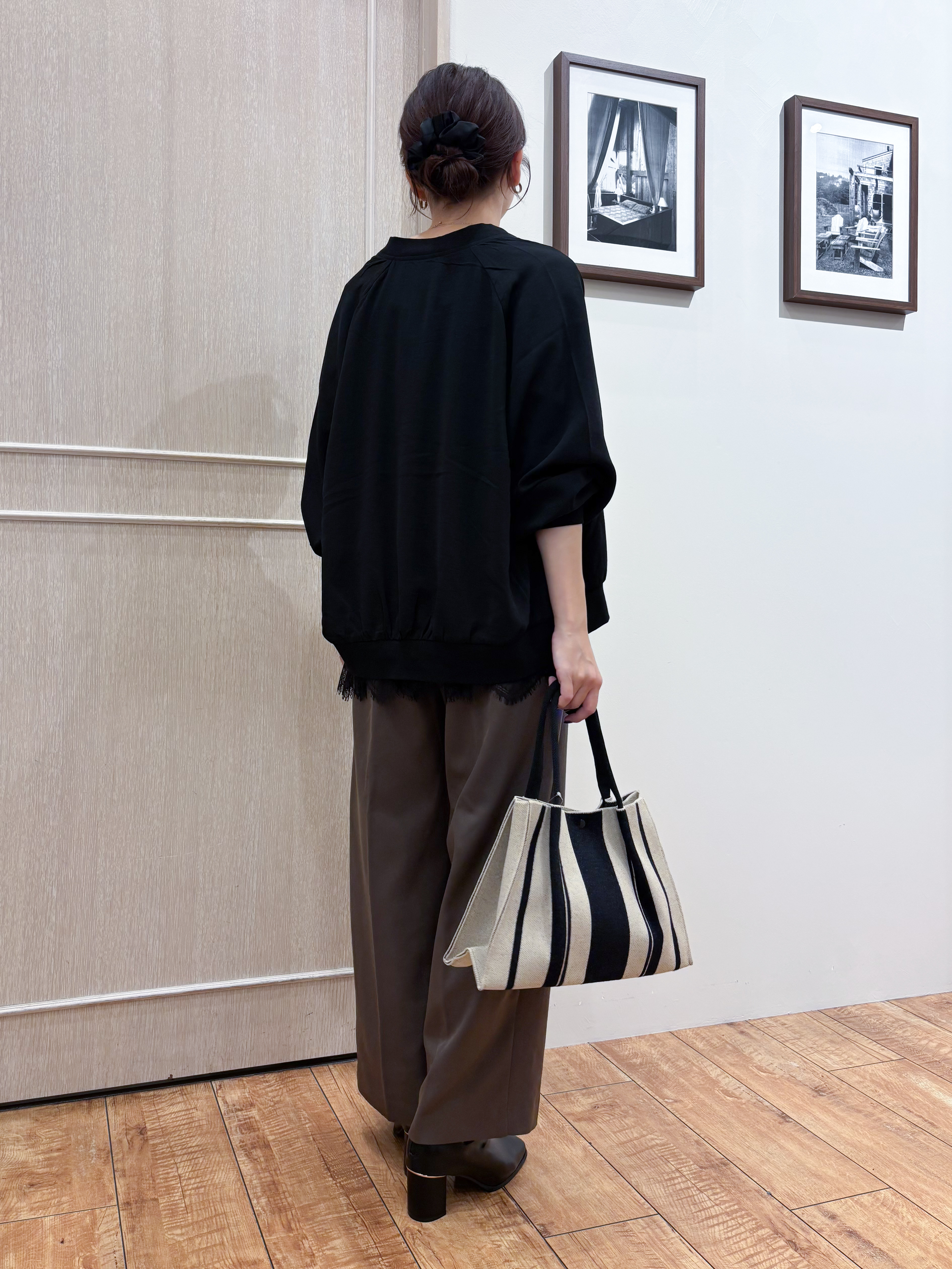 なみさんの「SHOO･LA･RUE｜【S-LL】洗濯後しわになりにくい 麻調リブブルゾン」を使ったコーディネート