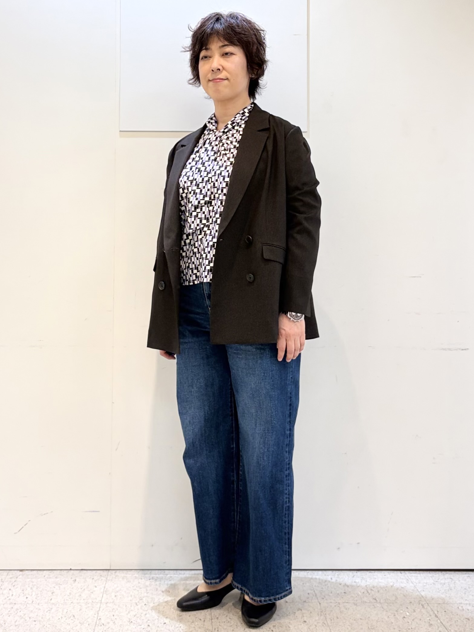 ヤスコさんの「Reflect｜【通勤◎】ダブルブレストデザインテーラードジャケット」を使ったコーディネート