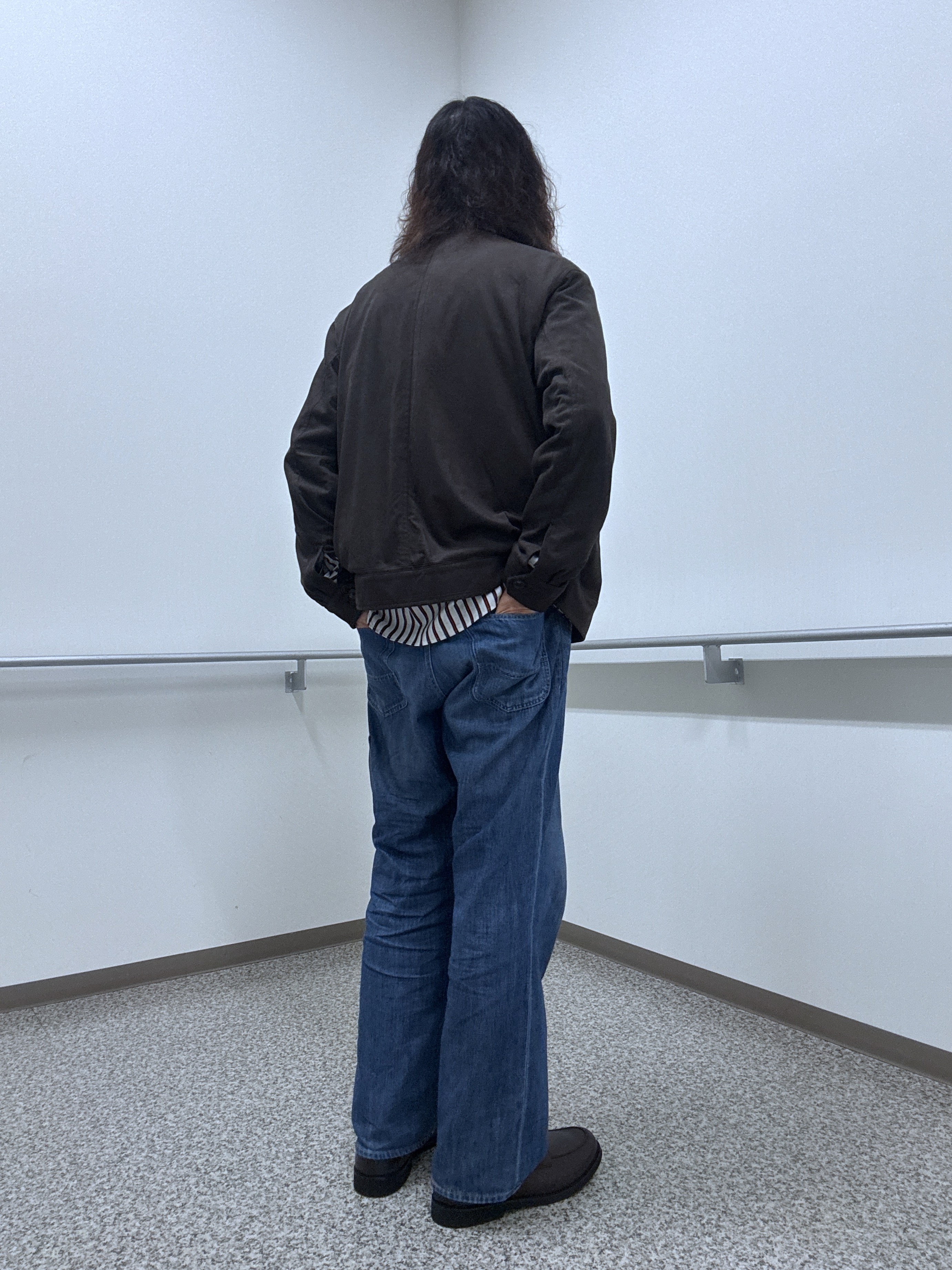 おーのさんの「TAKEO KIKUCHI｜デニム＆スウェード調 ジップブルゾン」を使ったコーディネート