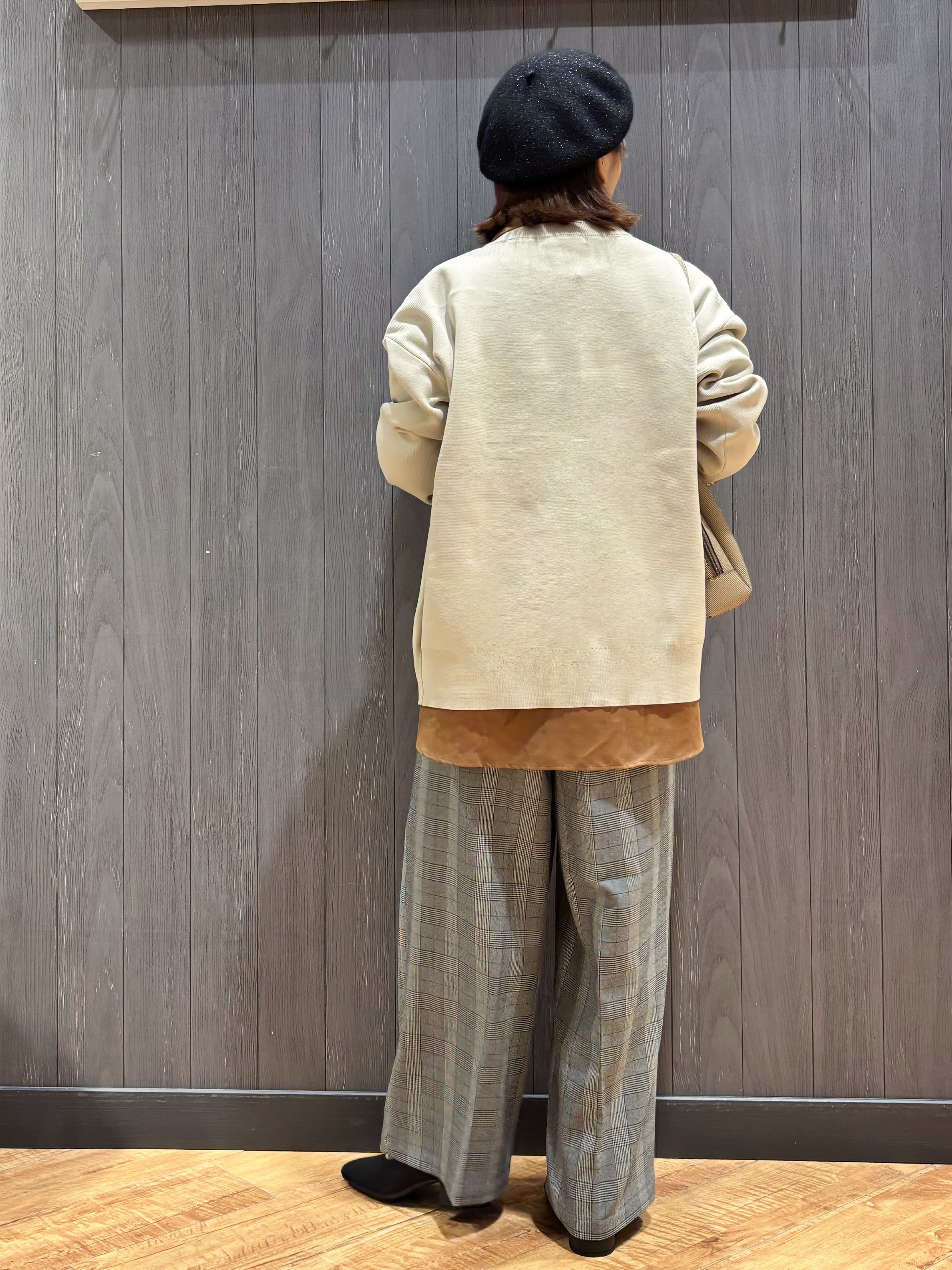 meiさんの「SHOO･LA･RUE｜【セットアップ可/洗濯機可】軽やかに羽織れる スポンディッシュ ニットカーディガン」を使ったコーディネート