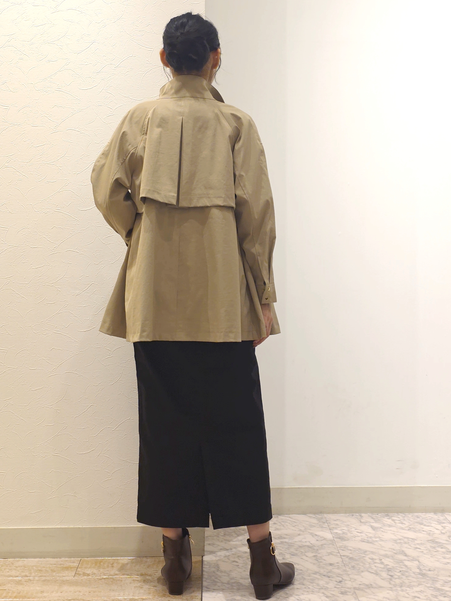 ケイさんの「grove｜【撥水／シルエット2WAY】ゆったり着られて体型カバー◎ スタンドネック テントラインコート」を使ったコーディネート