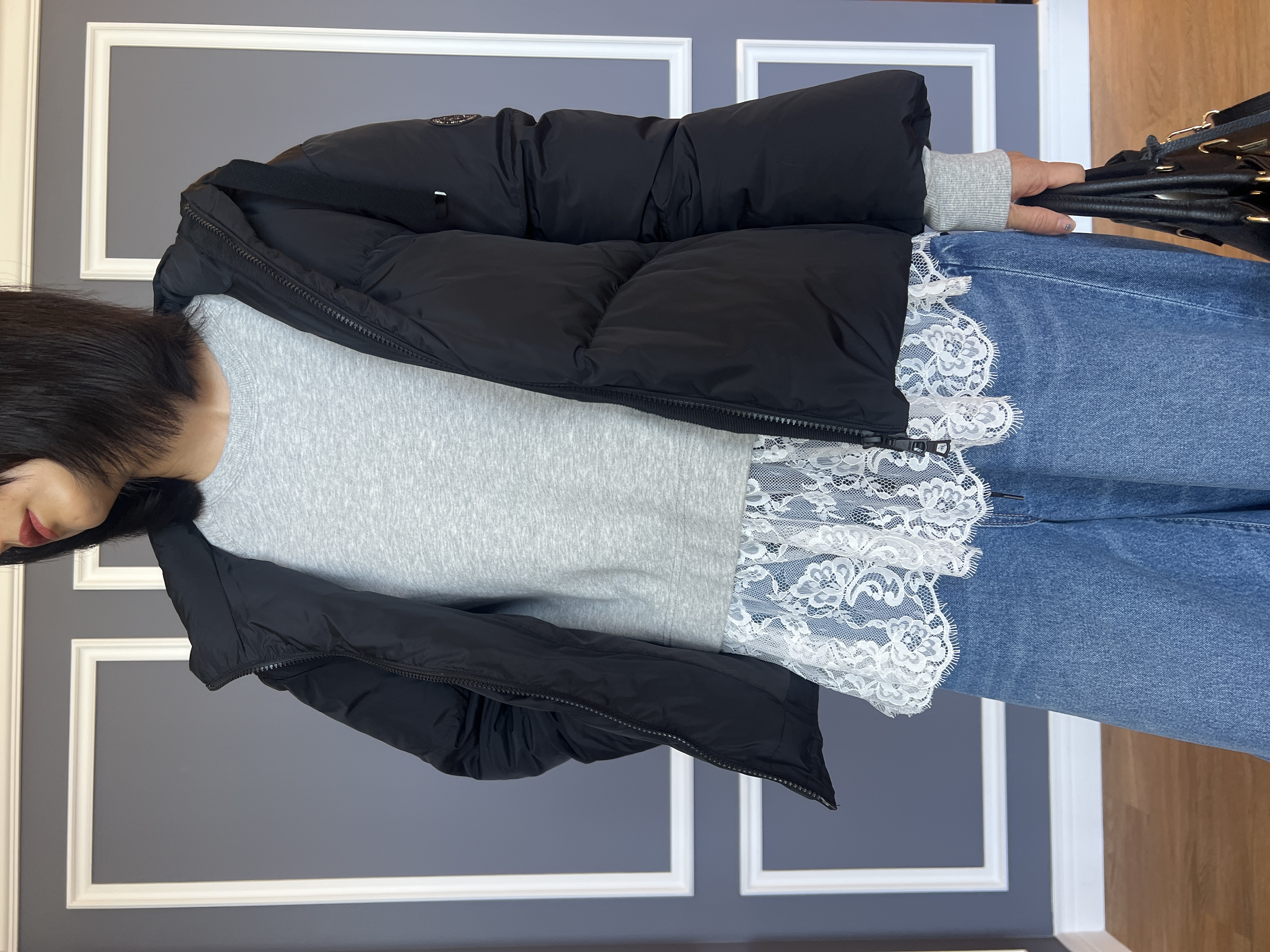 misaさんの「DRESSTERIOR｜レースドッキング裏毛プルオーバー」を使ったコーディネート