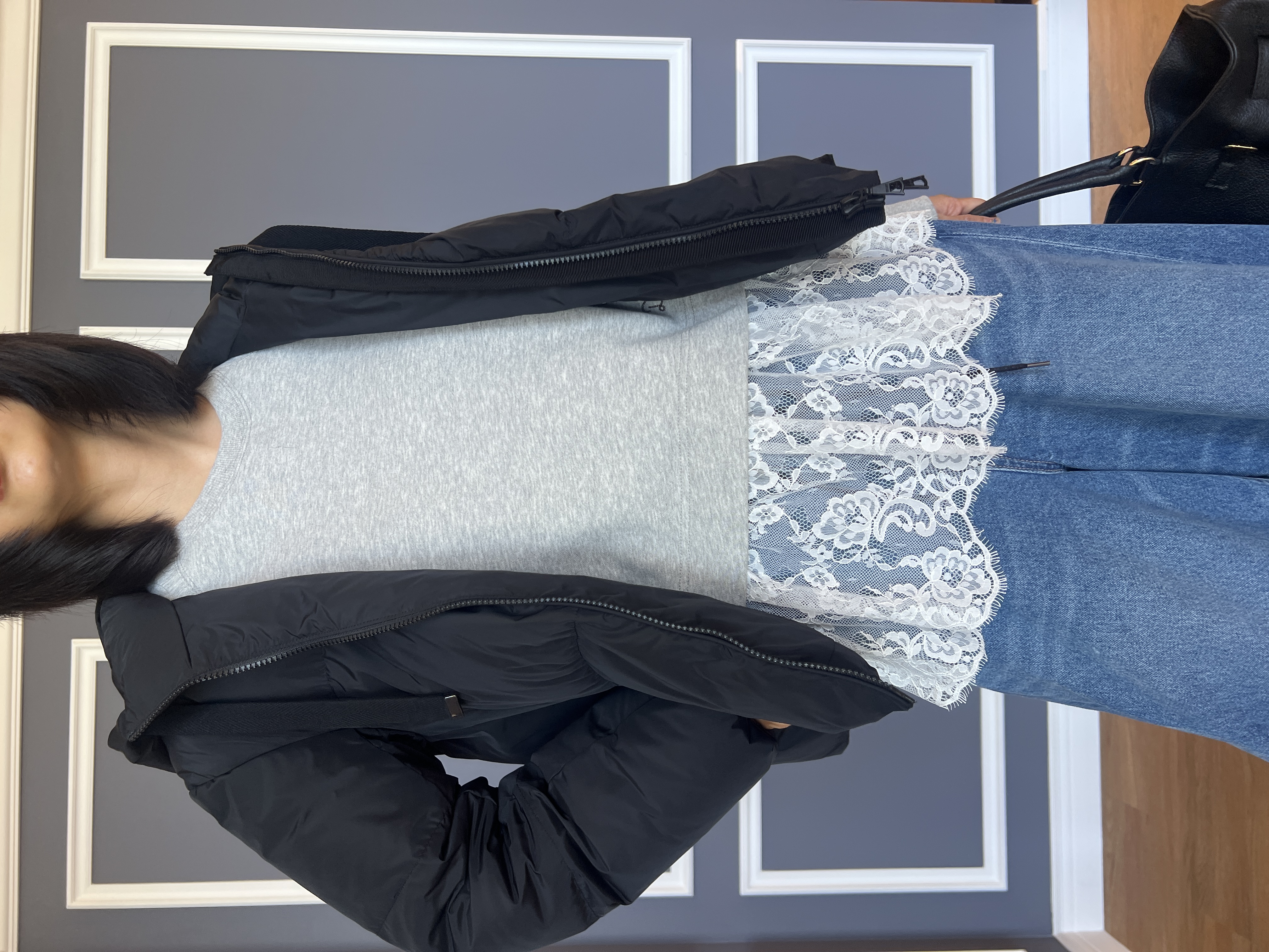 misaさんの「DRESSTERIOR｜レースドッキング裏毛プルオーバー」を使ったコーディネート