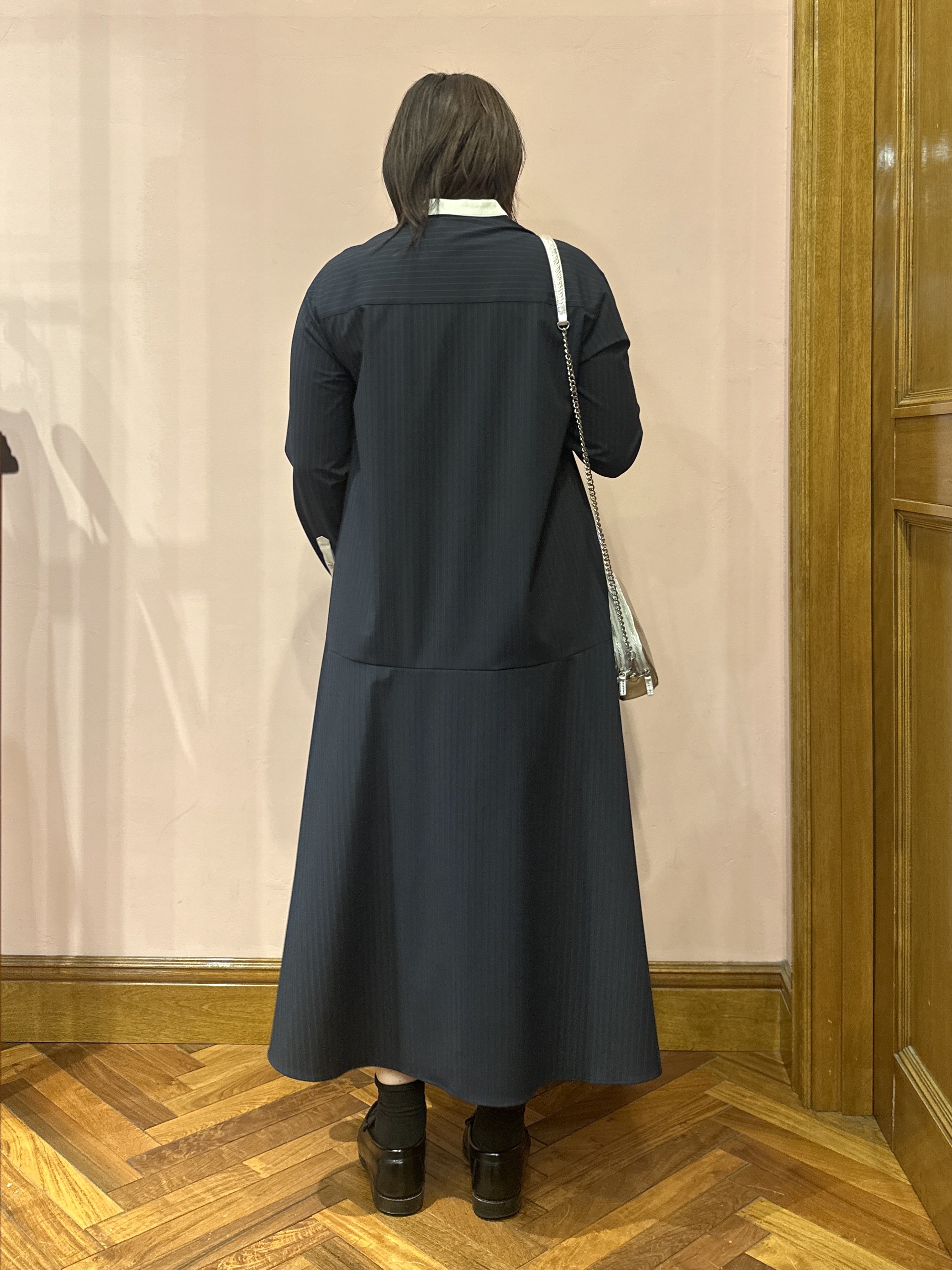 komatsuさんの「DRESSTERIOR｜【STORY11月号掲載】ウォッシャブルストライプシャツワンピース」を使ったコーディネート