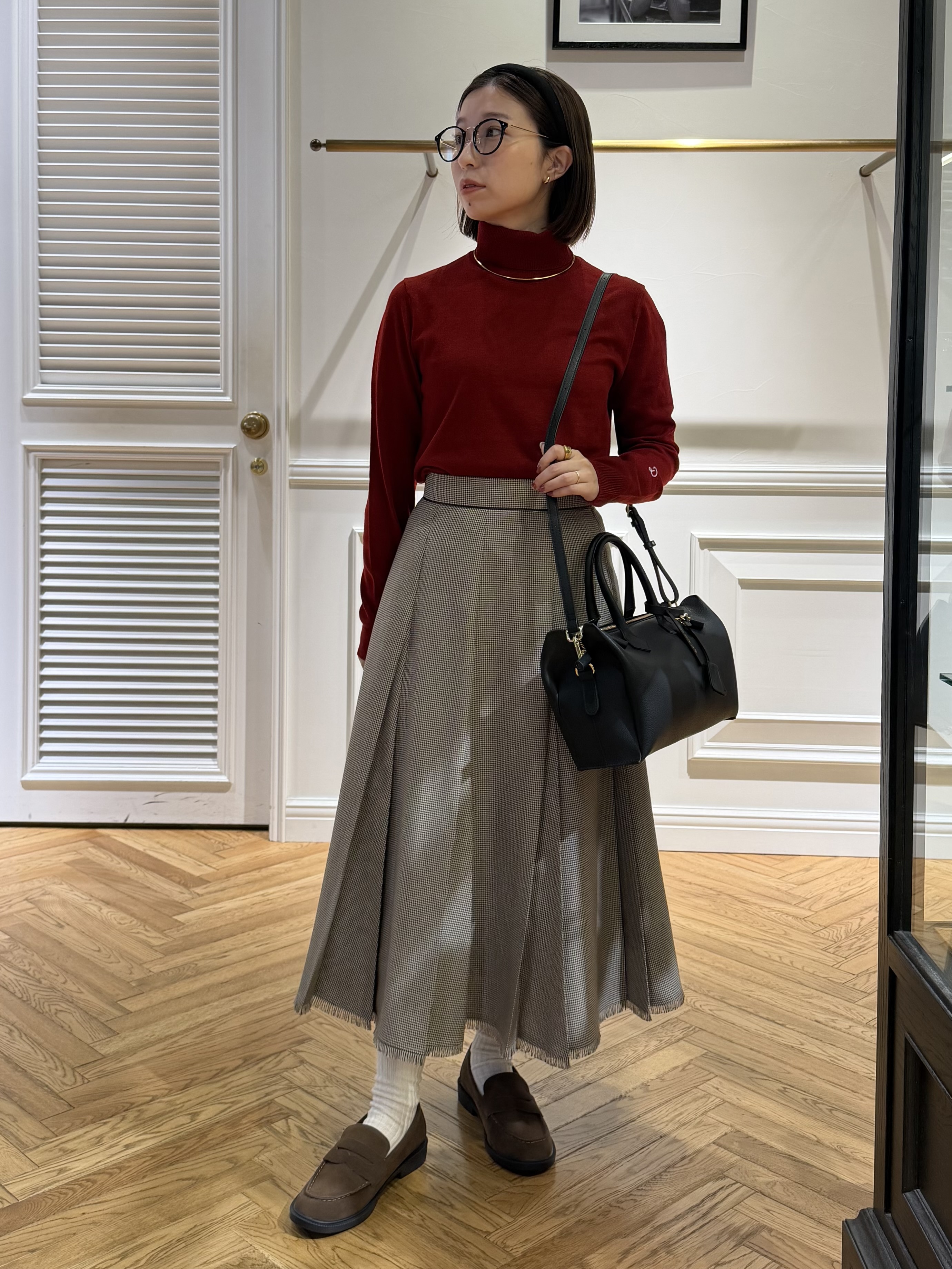 つじ まこさんの「DRESSTERIOR｜【STORY11月号掲載】サスティナブルタートルニット」を使ったコーディネート