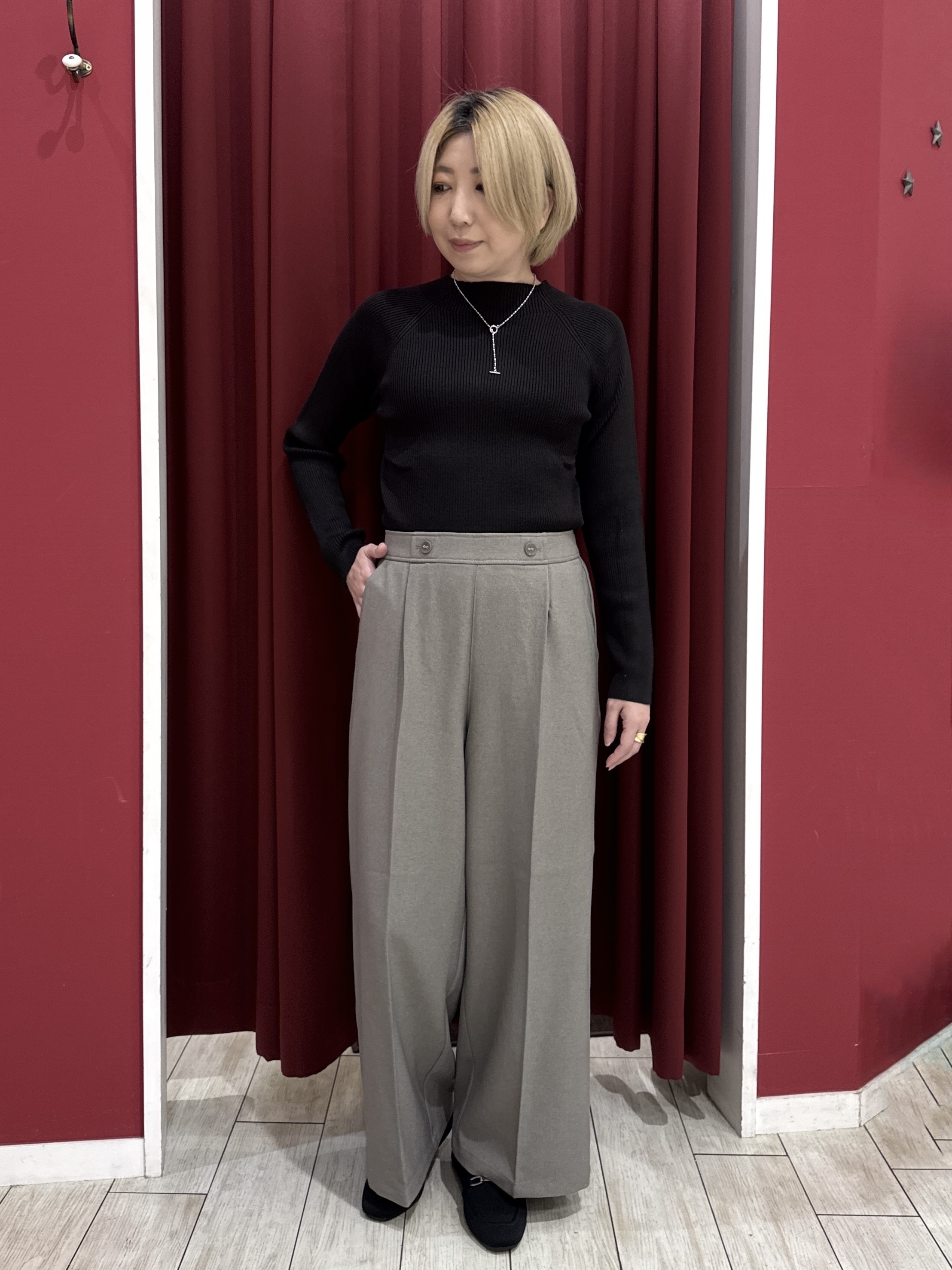 RA★SEさんの「SHOO･LA･RUE｜【セットアップ可/洗濯後しわになりにくい】ウールフィール ダブルジャケット」を使ったコーディネート