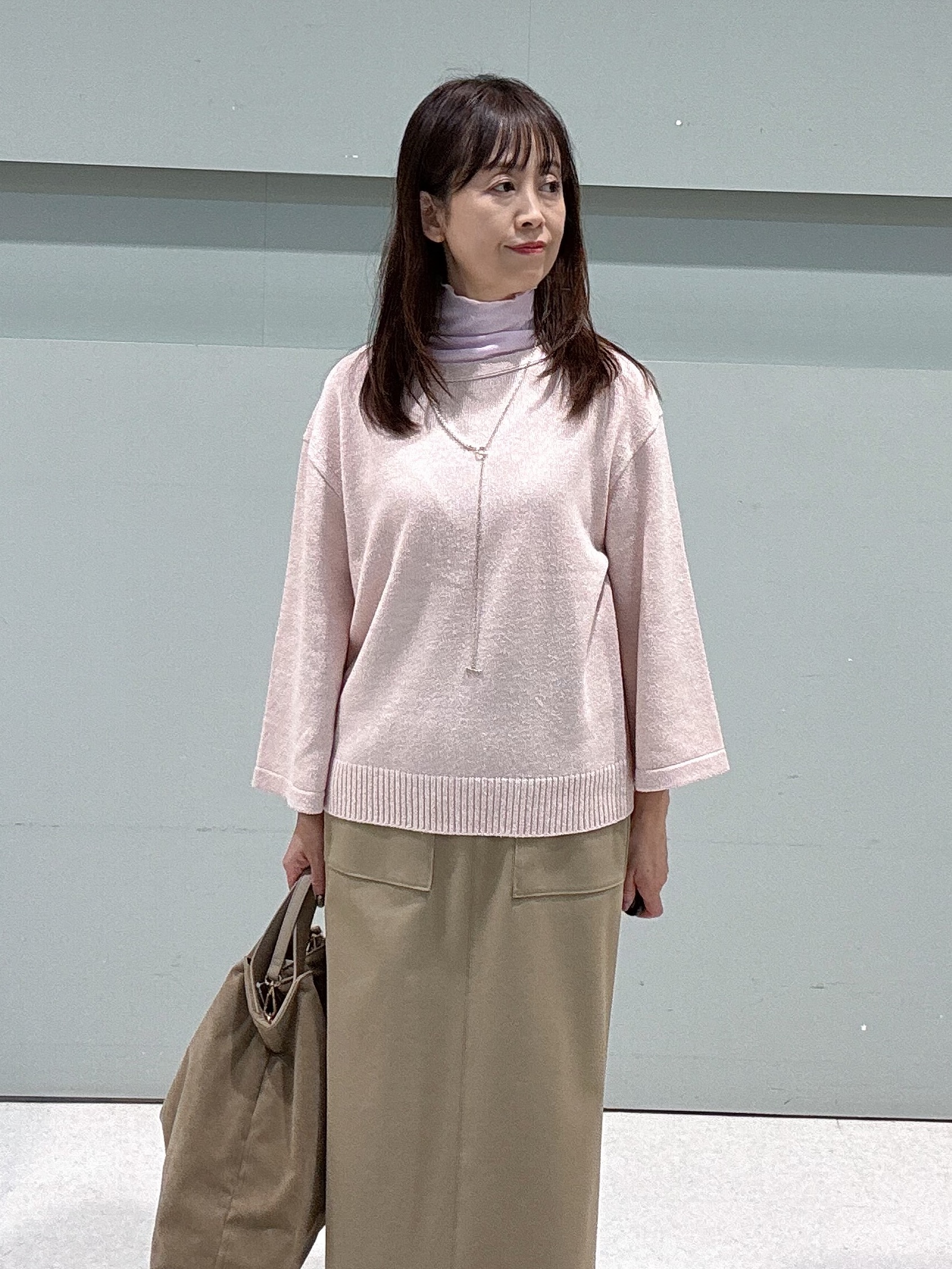 makiさんの「UNTITLED｜【アンサンブル可/手洗い可】杢調プルオーバーニット」を使ったコーディネート