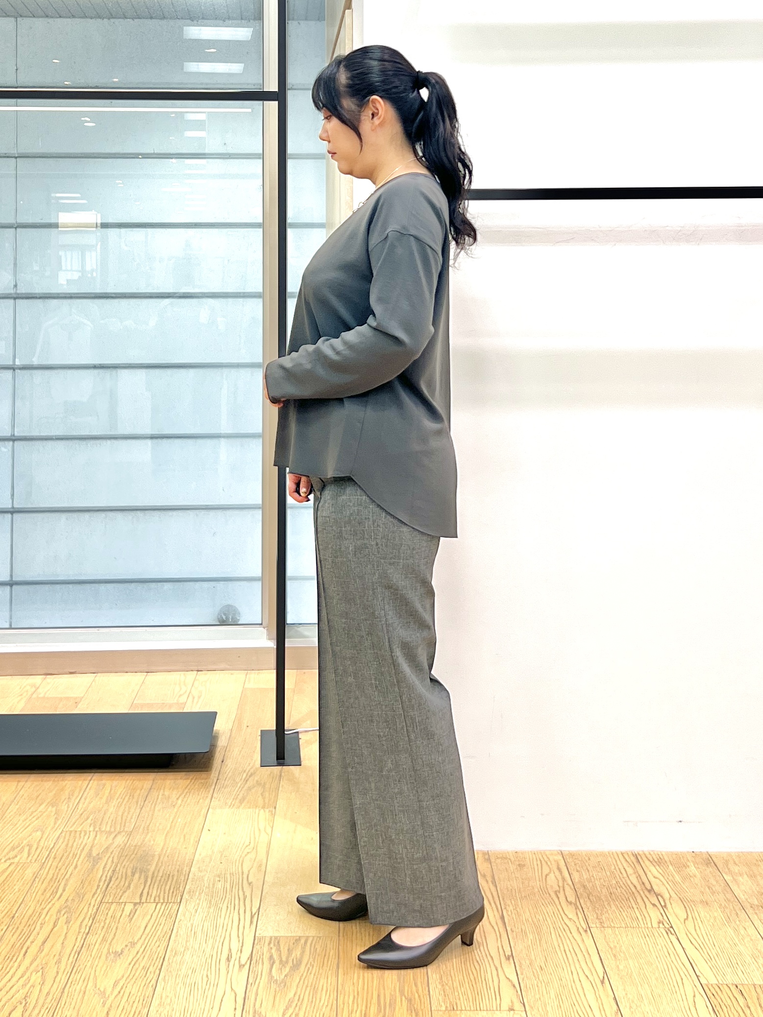 shimaさんの「INDIVI｜【洗える／UVケア】リネン風チュニックベスト」を使ったコーディネート