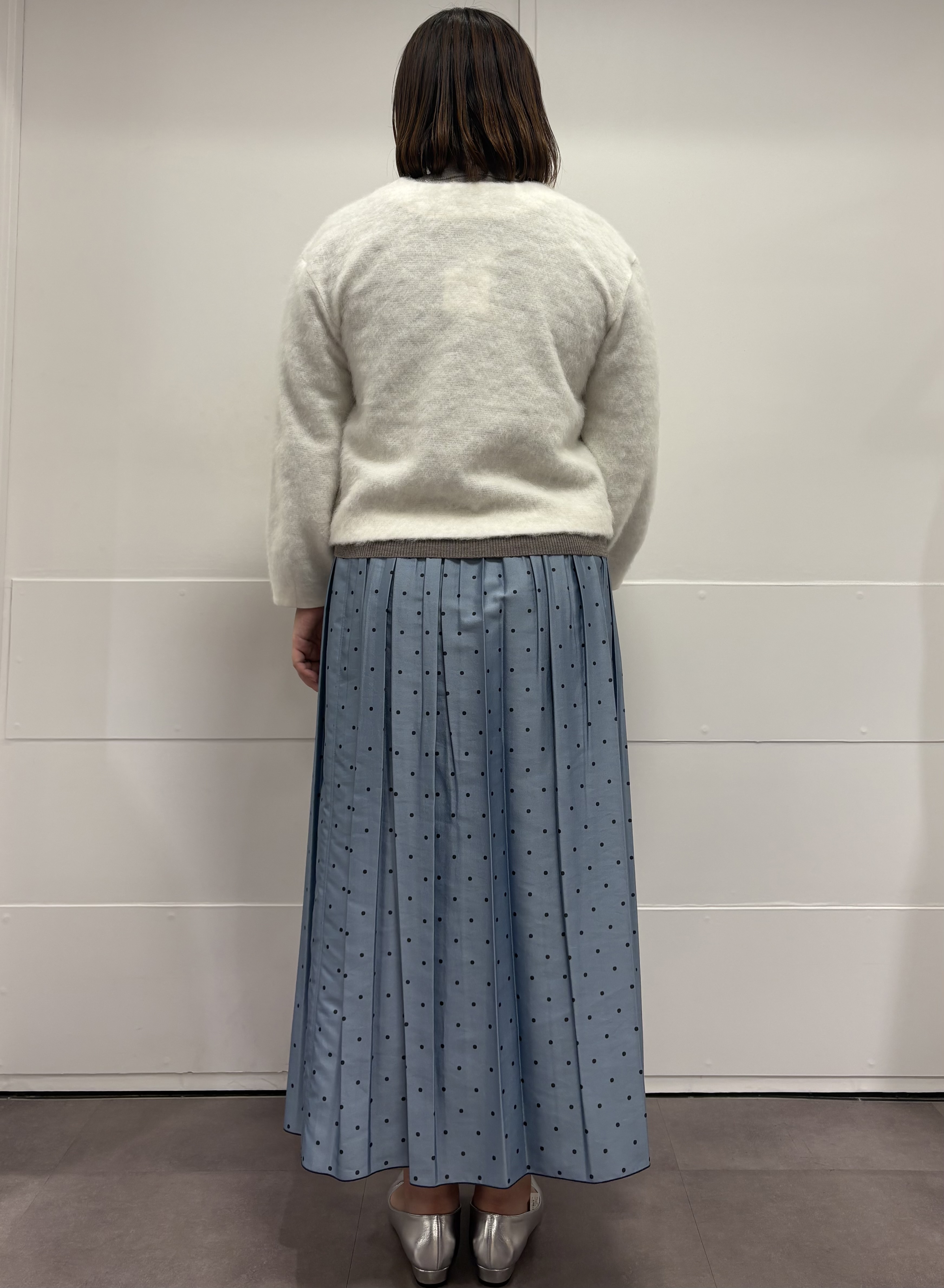 MIさんの「UNTITLED｜【軽アウター/秋羽織り】シャギージップカーデ」を使ったコーディネート