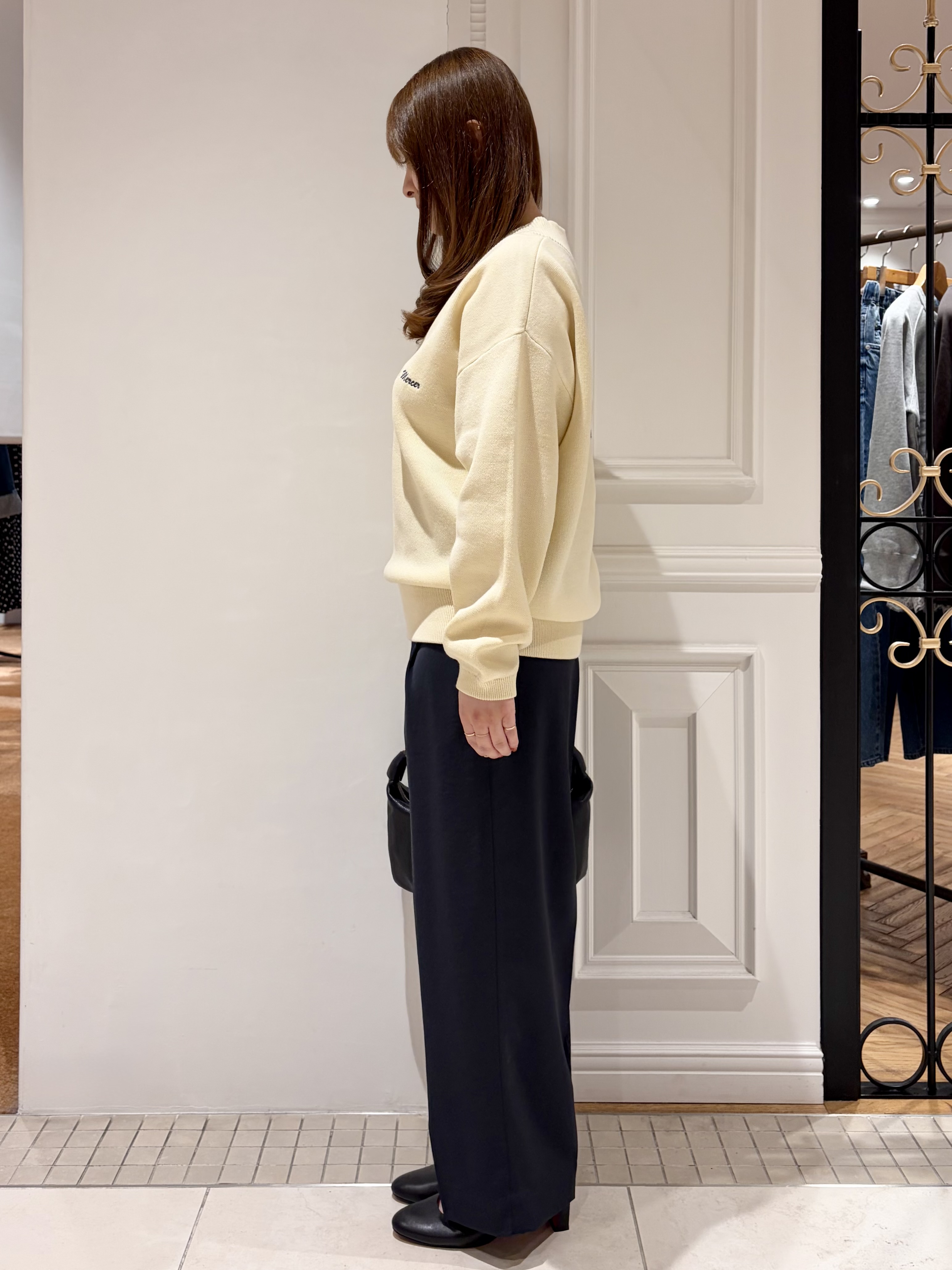 minowaさんの「DRESSTERIOR｜サテンイージーパンツ」を使ったコーディネート