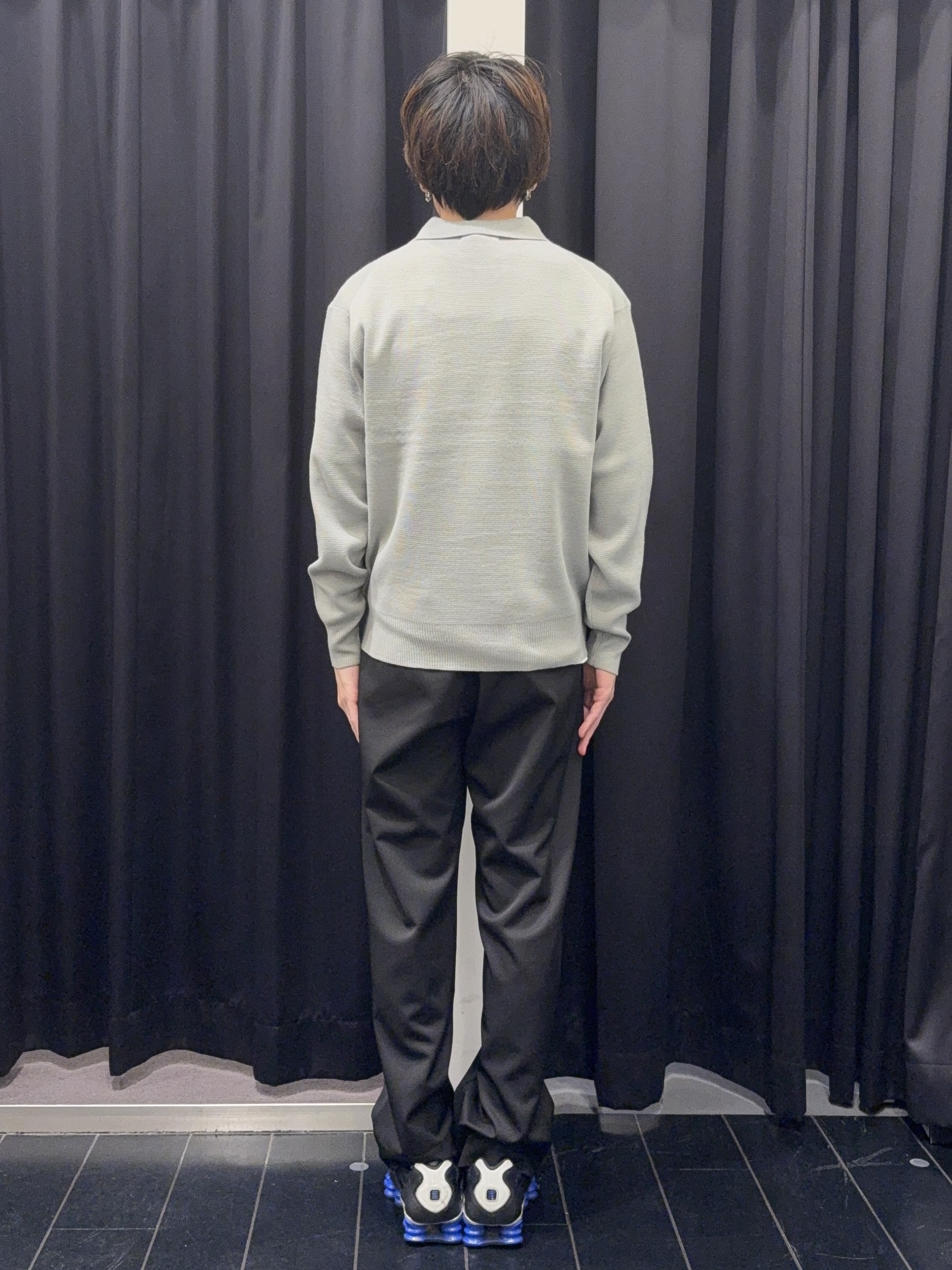 カシマさんの「THE SHOP TK｜【洗濯機OK】ハーフジップニット」を使ったコーディネート