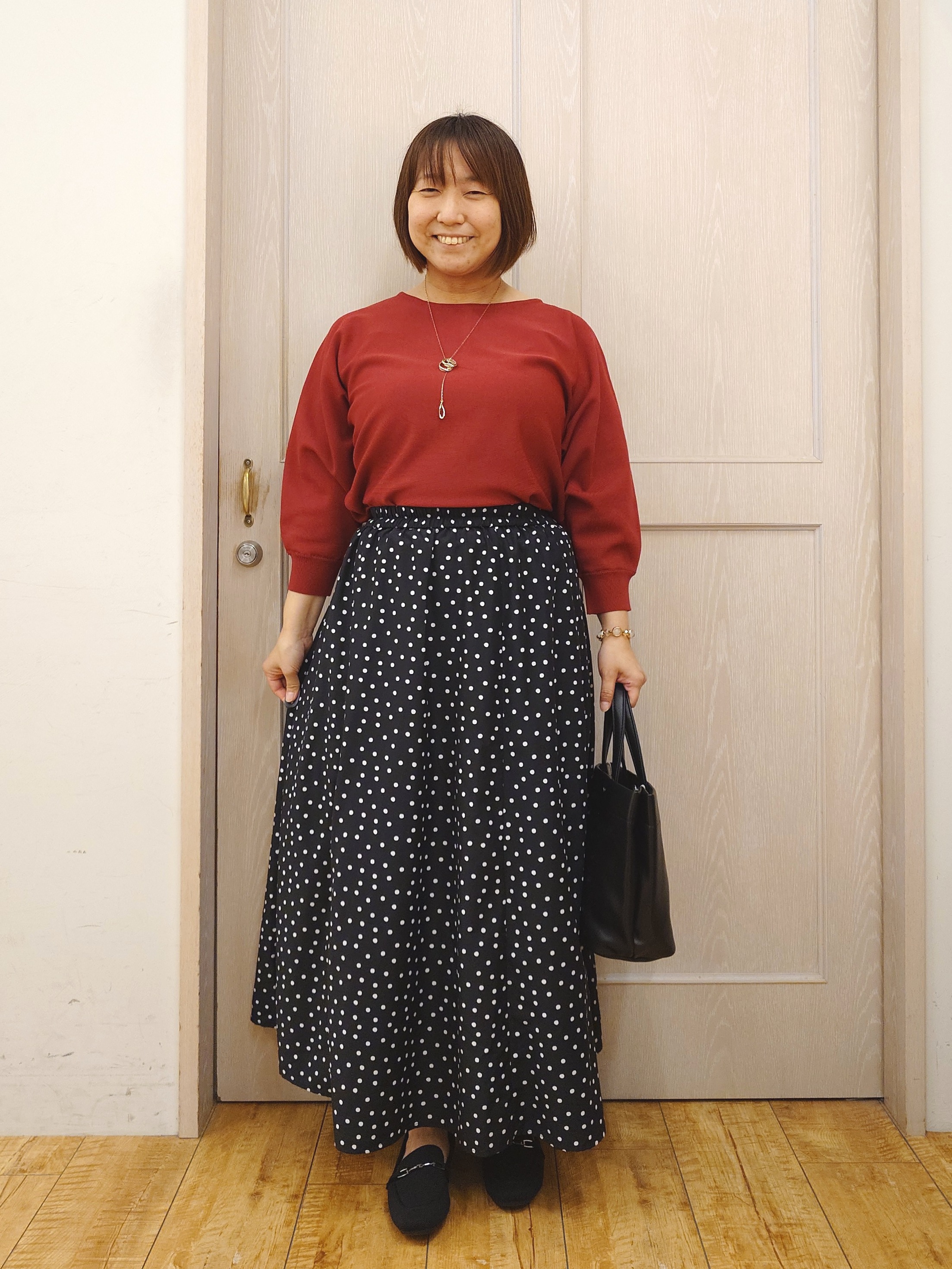 とろろさんの「SHOO･LA･RUE｜【洗濯機可】軽やかさらタッチ インせず着られる すっきり見えドルマンニット」を使ったコーディネート
