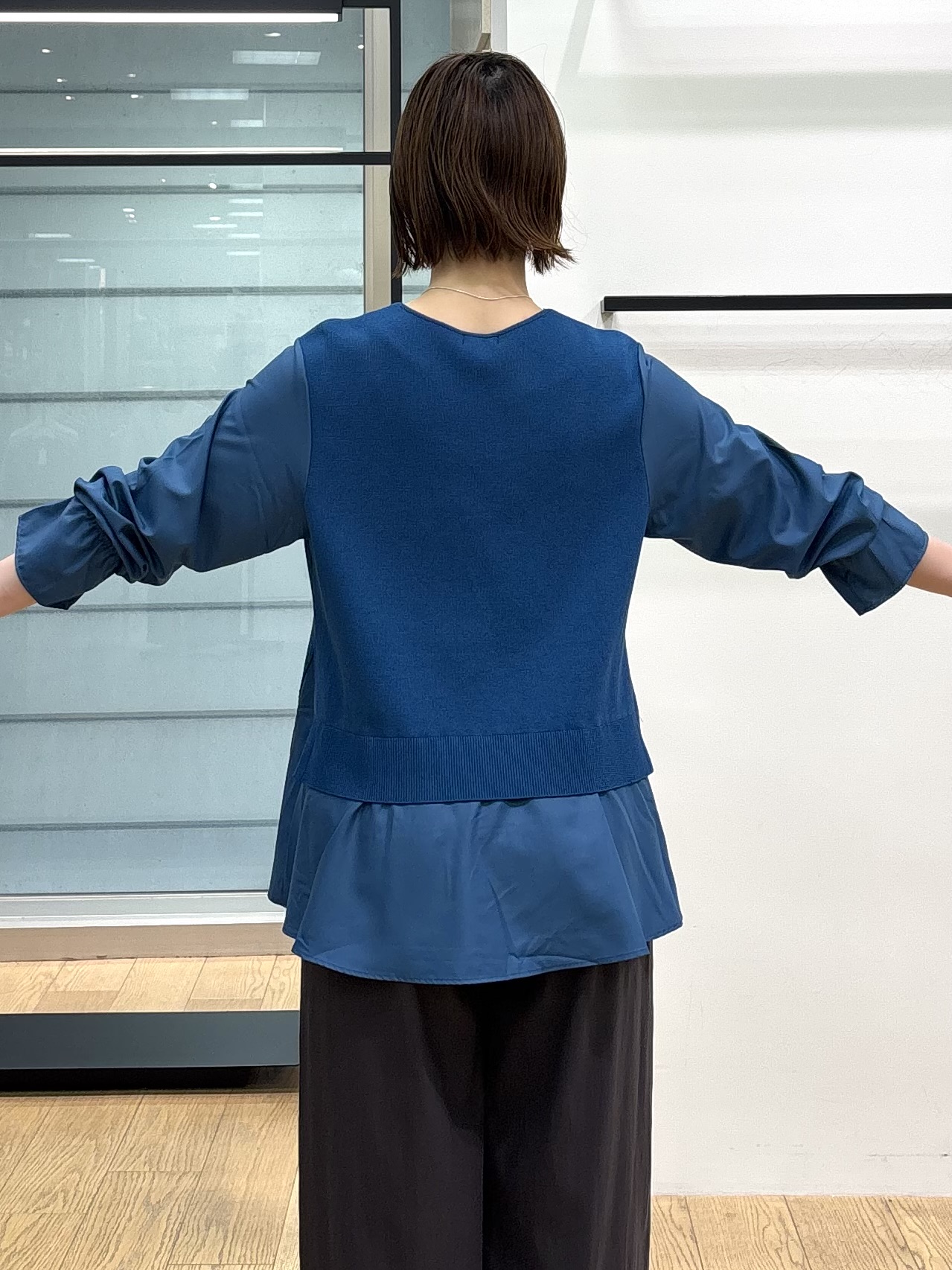 asamiさんの「INDIVI｜【洗える／1枚でコーデ完成】重ね着風ニットトップス」を使ったコーディネート