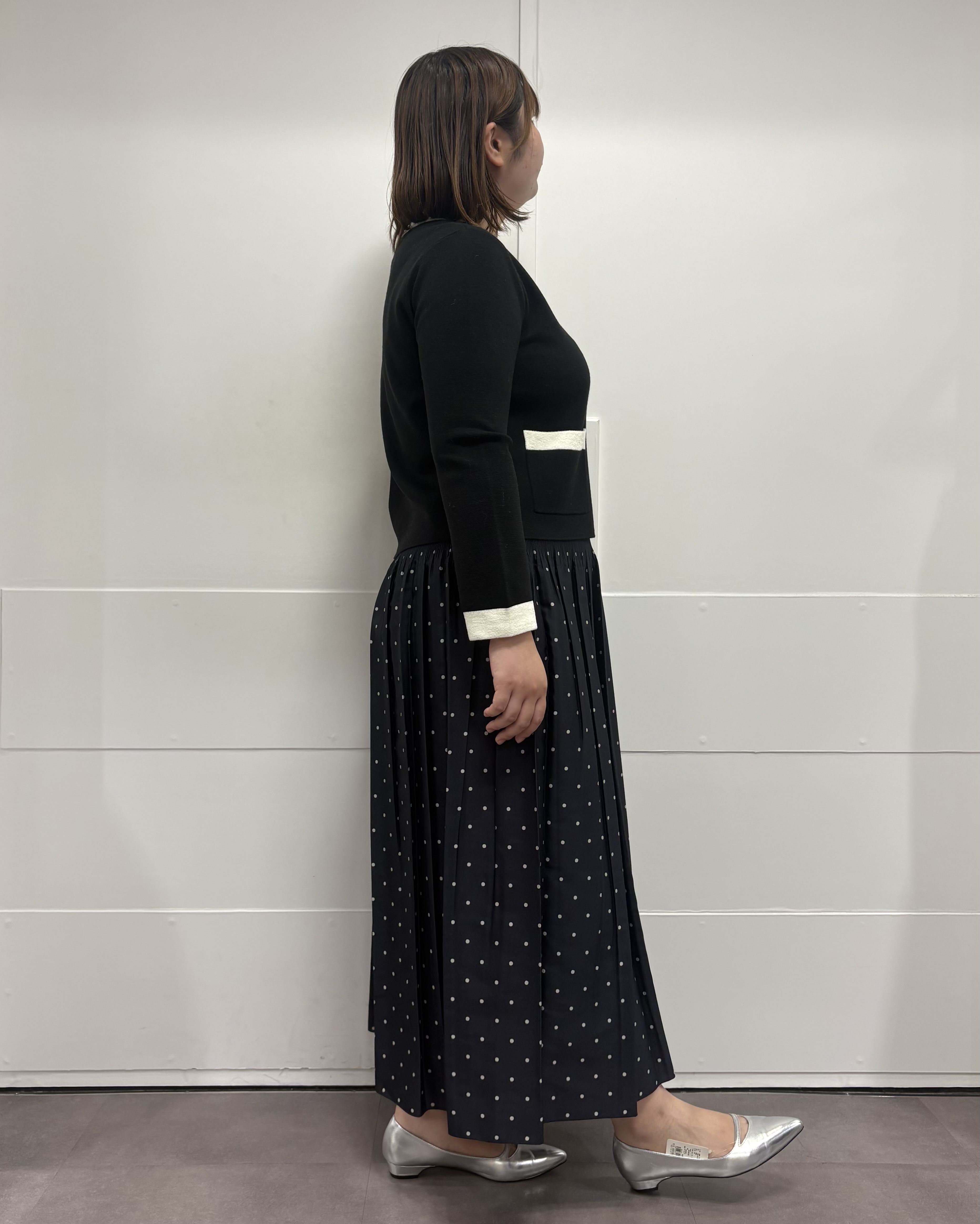 MIさんの「UNTITLED｜【アンサンブル可/ジャケットライク】モールラインカーディガン」を使ったコーディネート