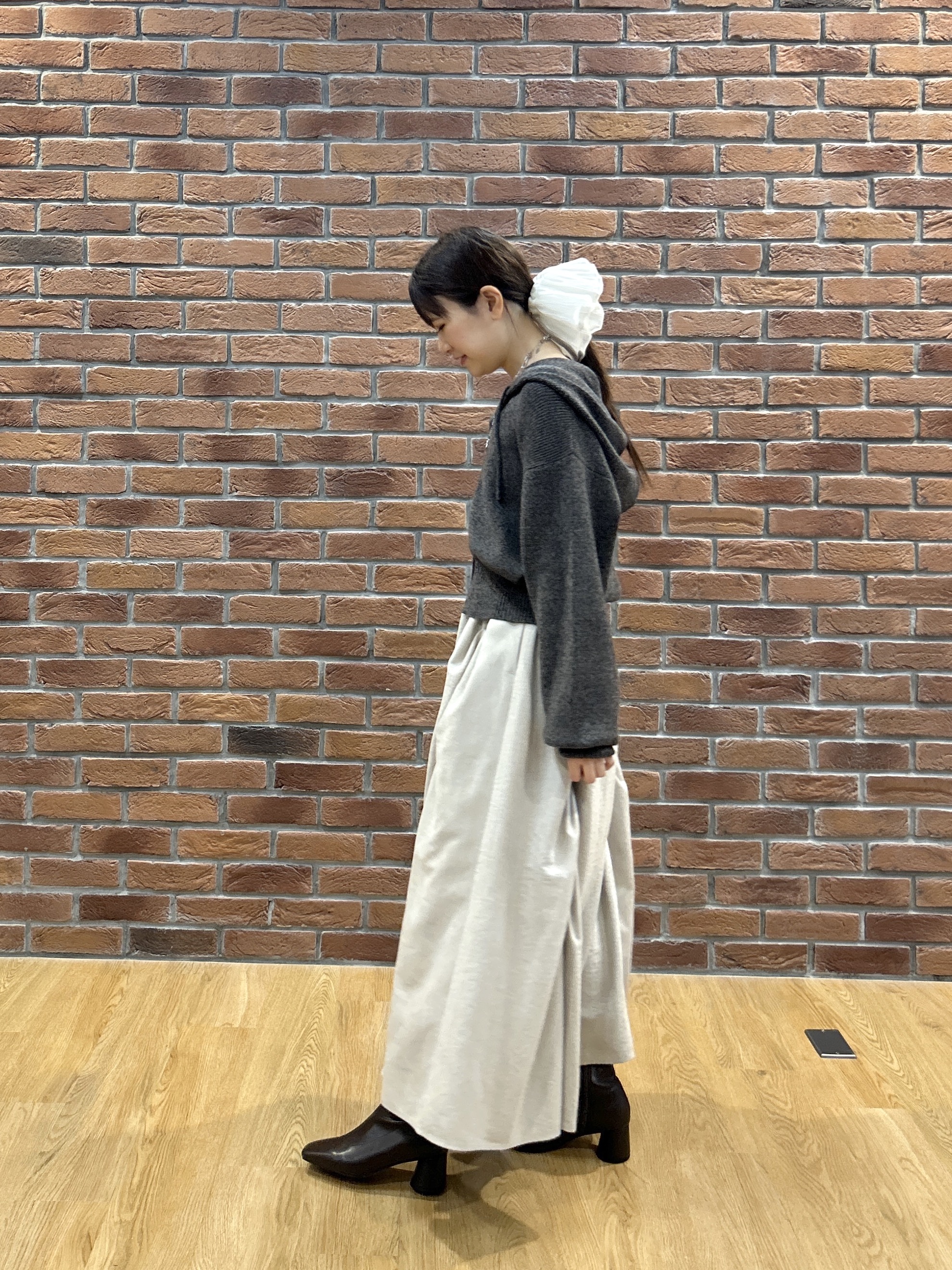 Renoさんの「INDIVI｜フーディニットカーディガン【LIVE紹介／上枝みどりさん着用】」を使ったコーディネート