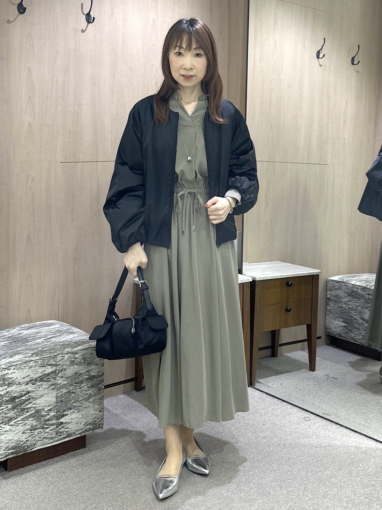 Miwaさんの「UNTITLED｜ドロストデザインワンピース」を使ったコーディネート
