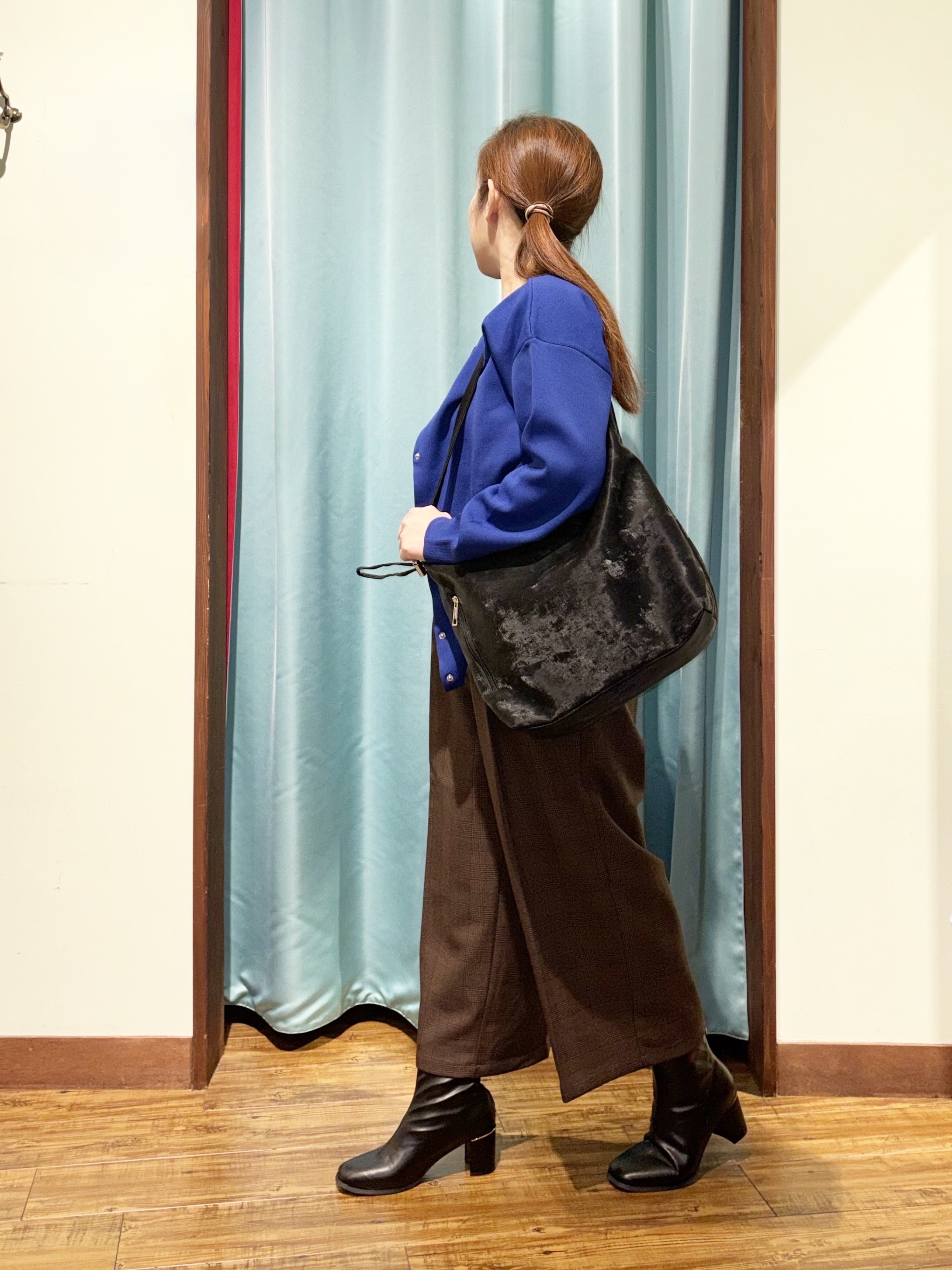 tukiさんの「SHOO･LA･RUE｜【セットアップ可/洗濯機可】軽やかに羽織れる スポンディッシュ ニットカーディガン」を使ったコーディネート