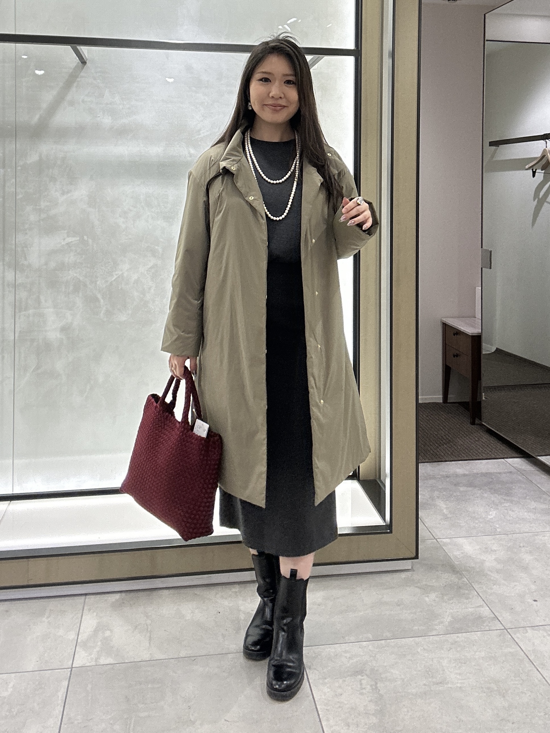 YURIさんの「UNTITLED｜【アレンジ自在】ロングパール調ネックレス」を使ったコーディネート