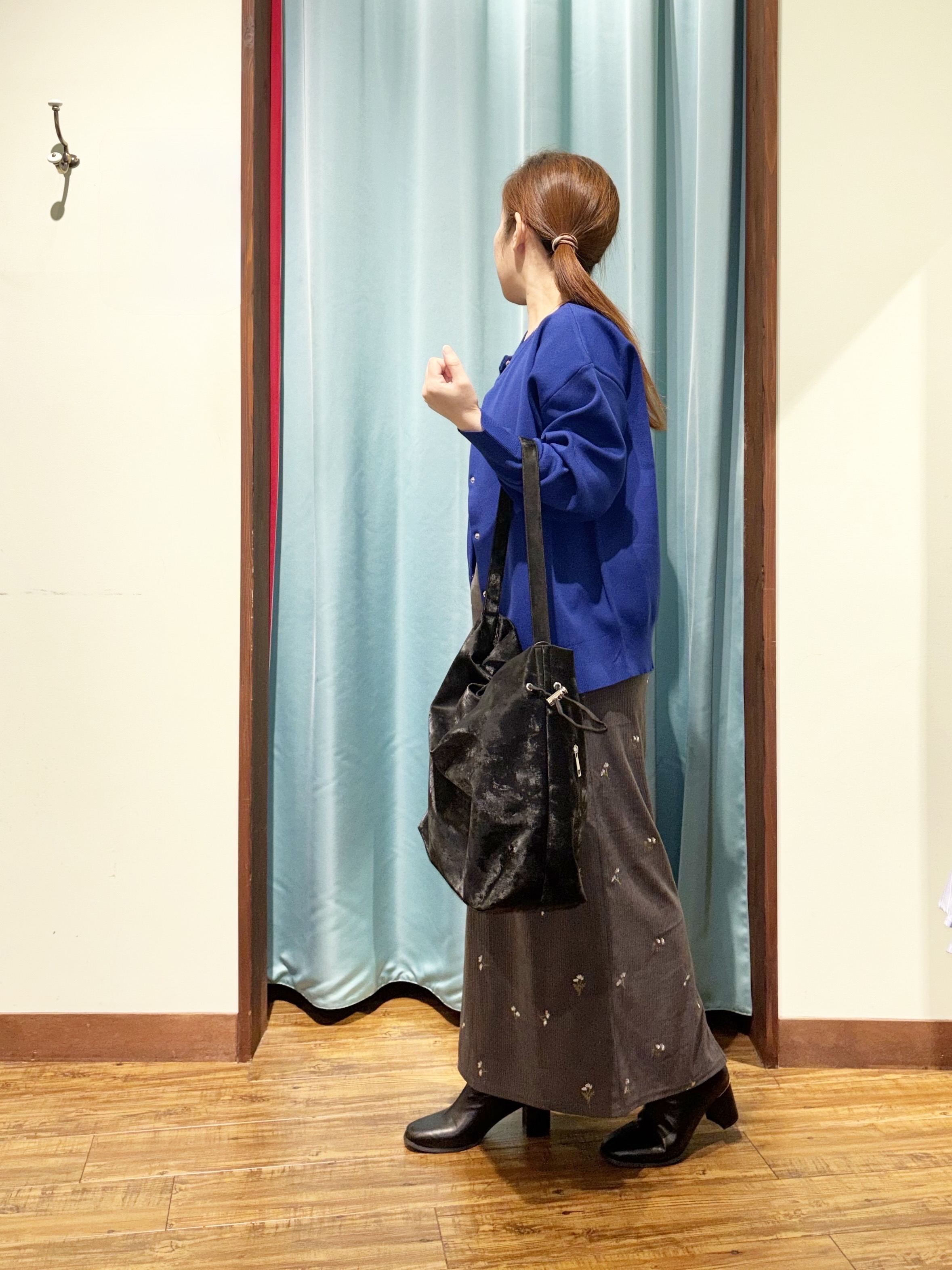 tukiさんの「SHOO･LA･RUE｜【セットアップ可/洗濯機可】軽やかに羽織れる スポンディッシュ ニットカーディガン」を使ったコーディネート
