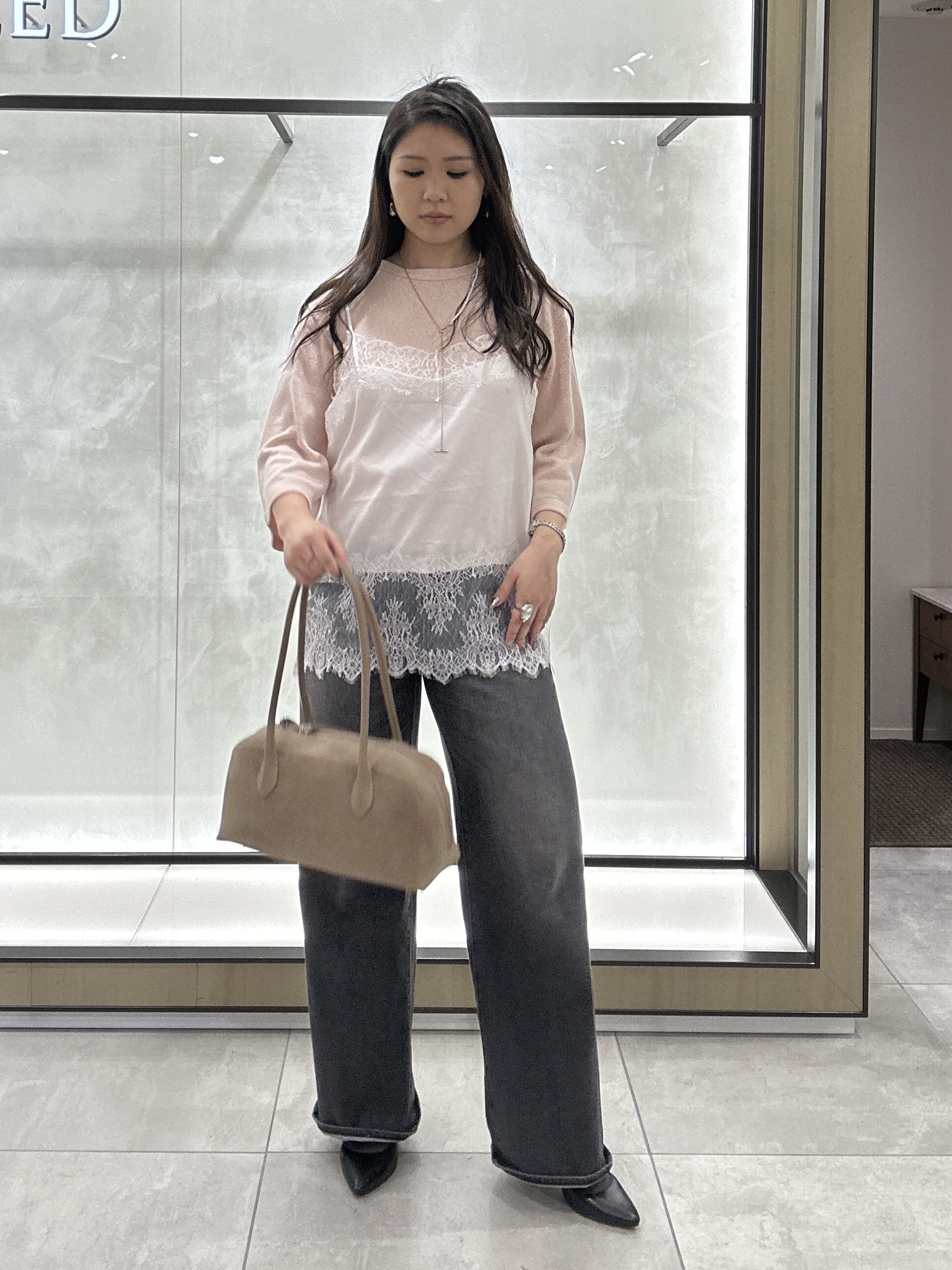 YURIさんの「UNTITLED｜【Made in Japan】ガラスパールラリエット」を使ったコーディネート