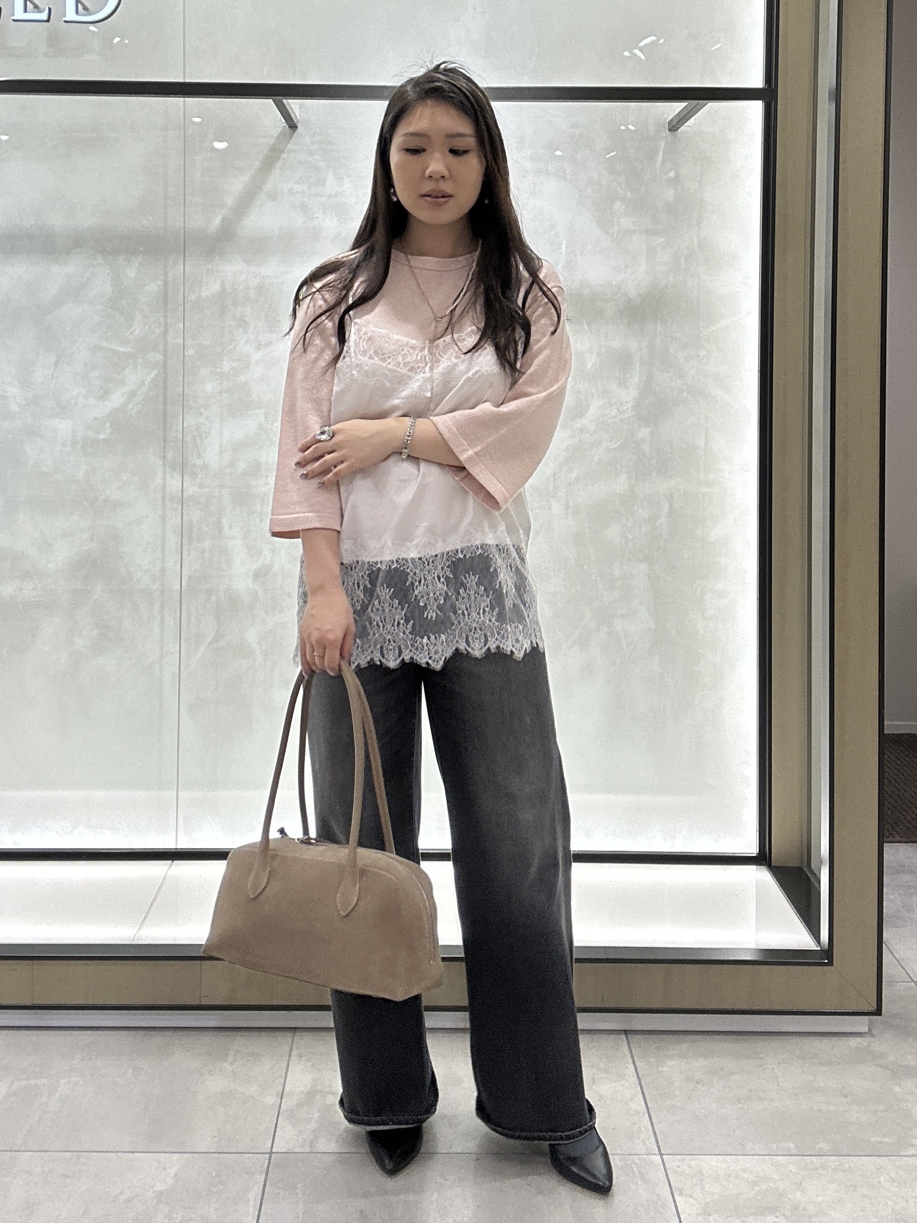 YURIさんの「UNTITLED｜【Made in Japan】ガラスパールラリエット」を使ったコーディネート