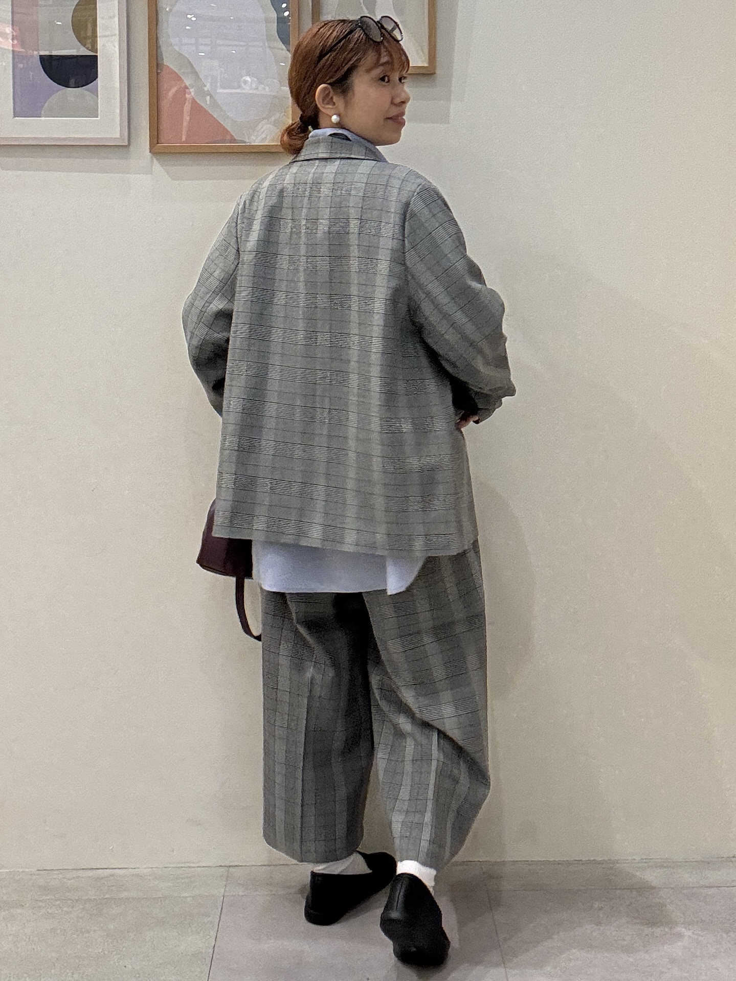 たけぴさんの「SHOO･LA･RUE｜【セットアップ可/洗濯後しわになりにくい】ウールフィール ダブルジャケット」を使ったコーディネート