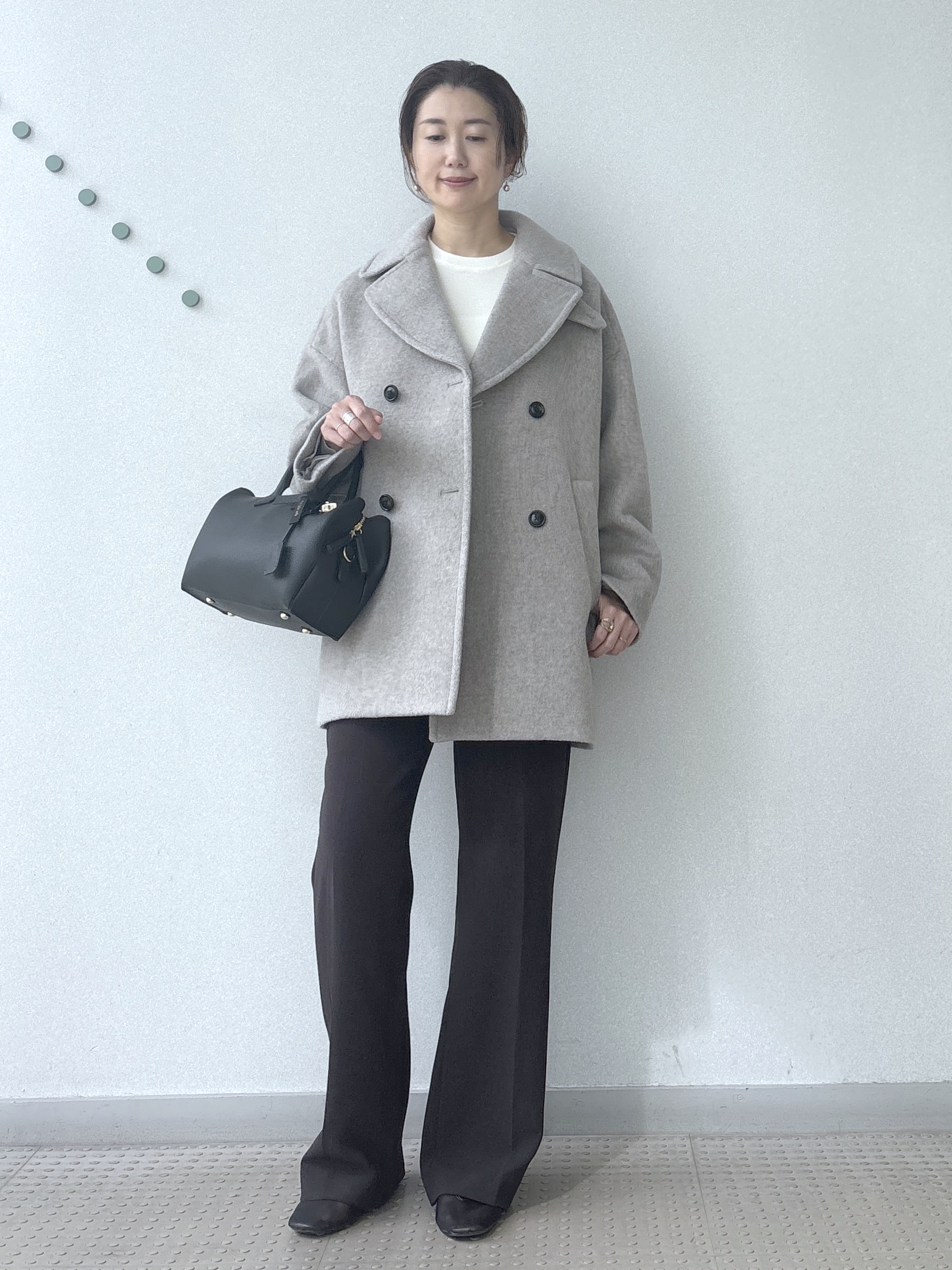 saitoさんの「DRESSTERIOR｜ストレッチ フルニードルニット」を使ったコーディネート