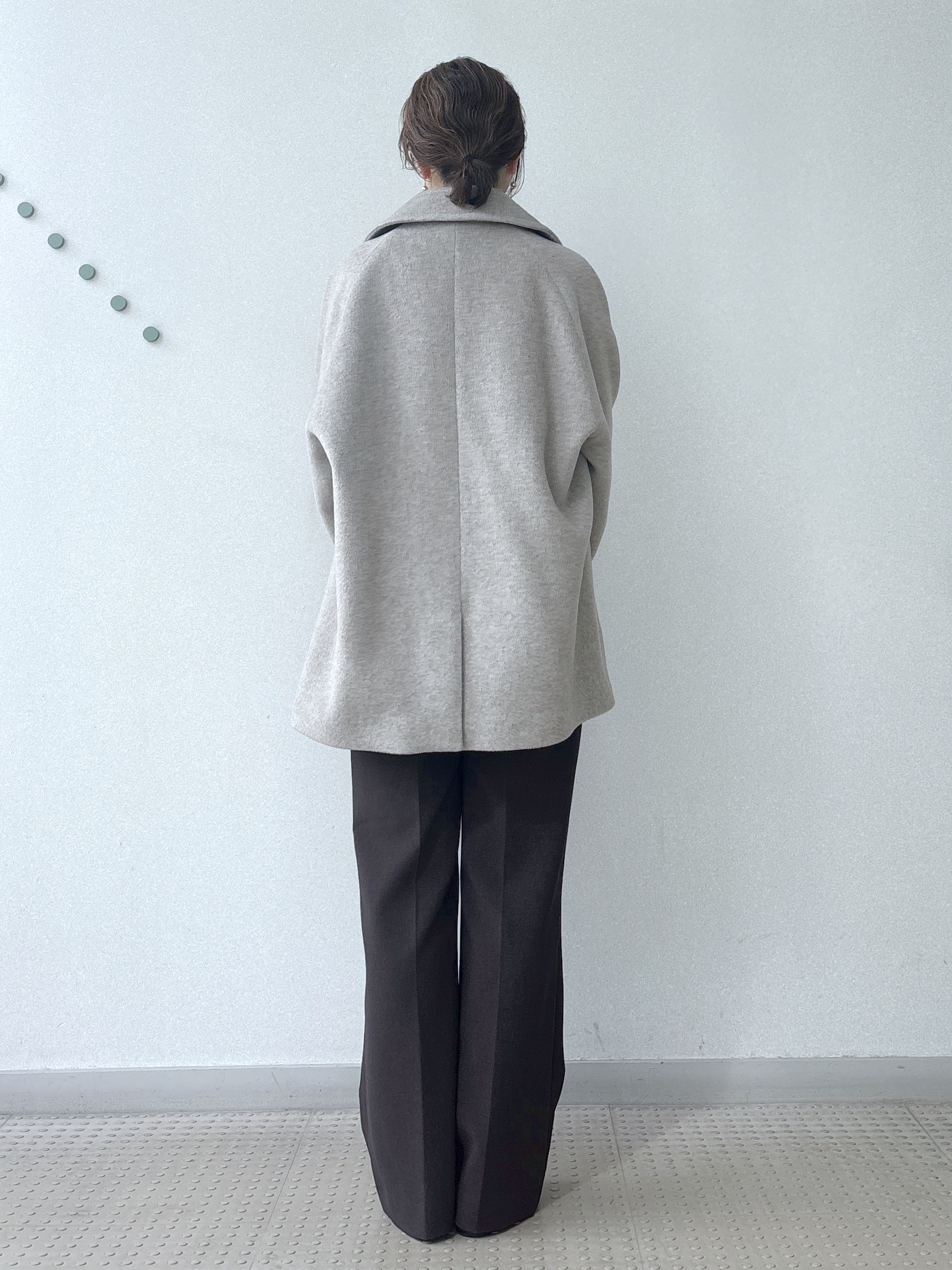 saitoさんの「DRESSTERIOR｜ストレッチ フルニードルニット」を使ったコーディネート