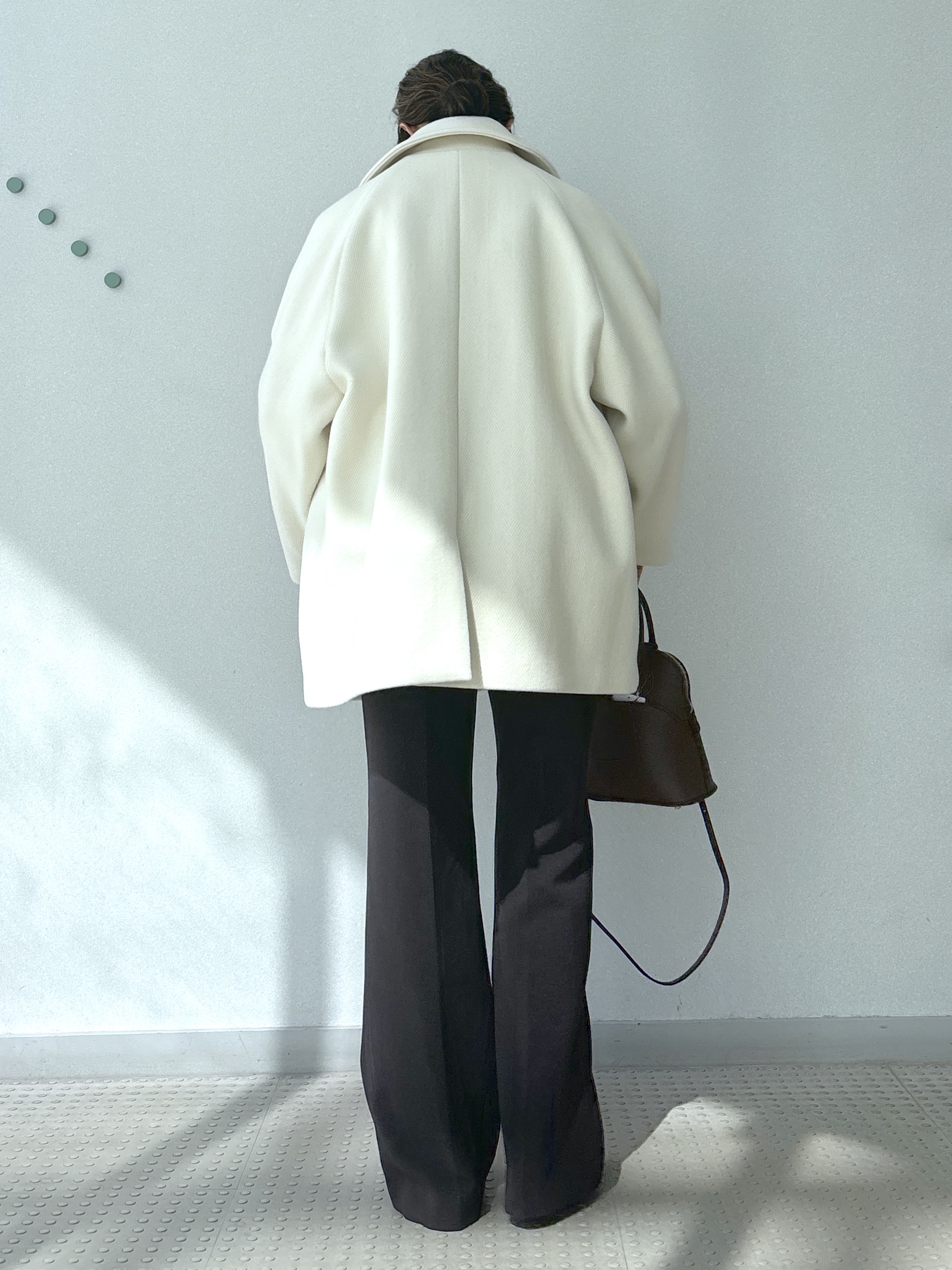 saitoさんの「DRESSTERIOR｜ストレッチ フルニードルニット」を使ったコーディネート