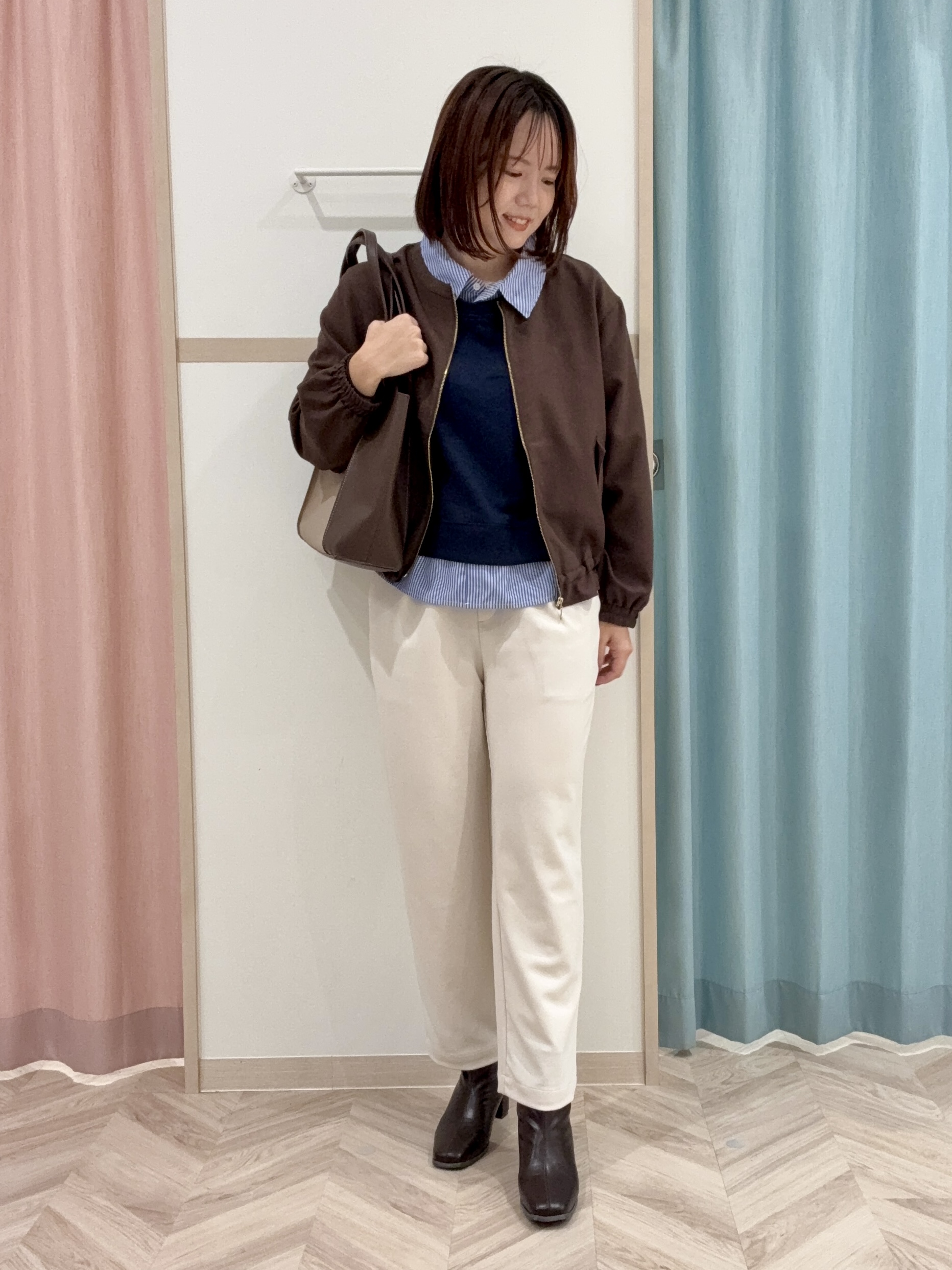 kさんの「SHOO･LA･RUE｜【S-LL/洗濯機可】一枚でレイヤード感が完成する シャツドッキング裏毛トップス」を使ったコーディネート