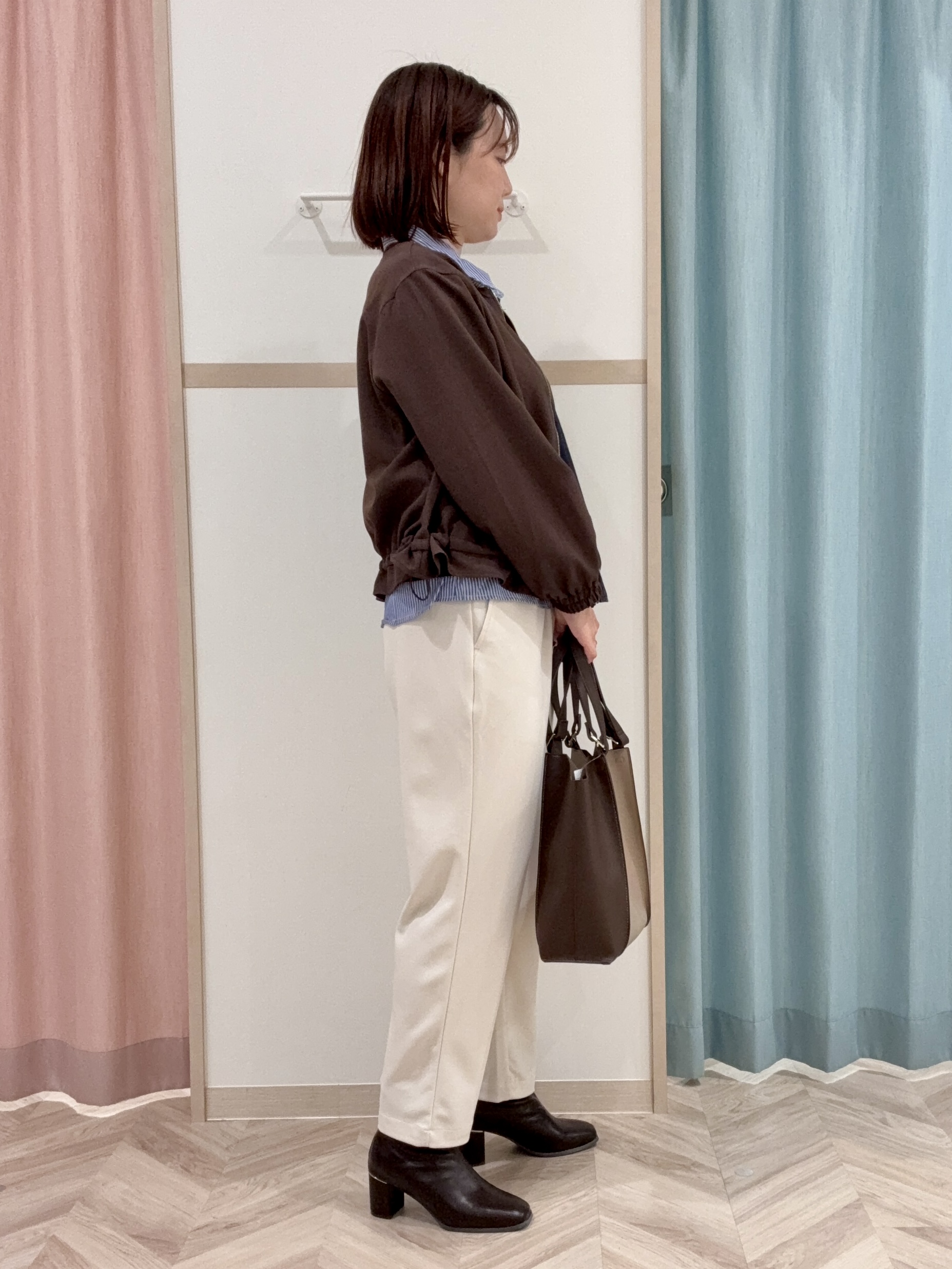 kさんの「SHOO･LA･RUE｜【S-LL/洗濯機可】一枚でレイヤード感が完成する シャツドッキング裏毛トップス」を使ったコーディネート