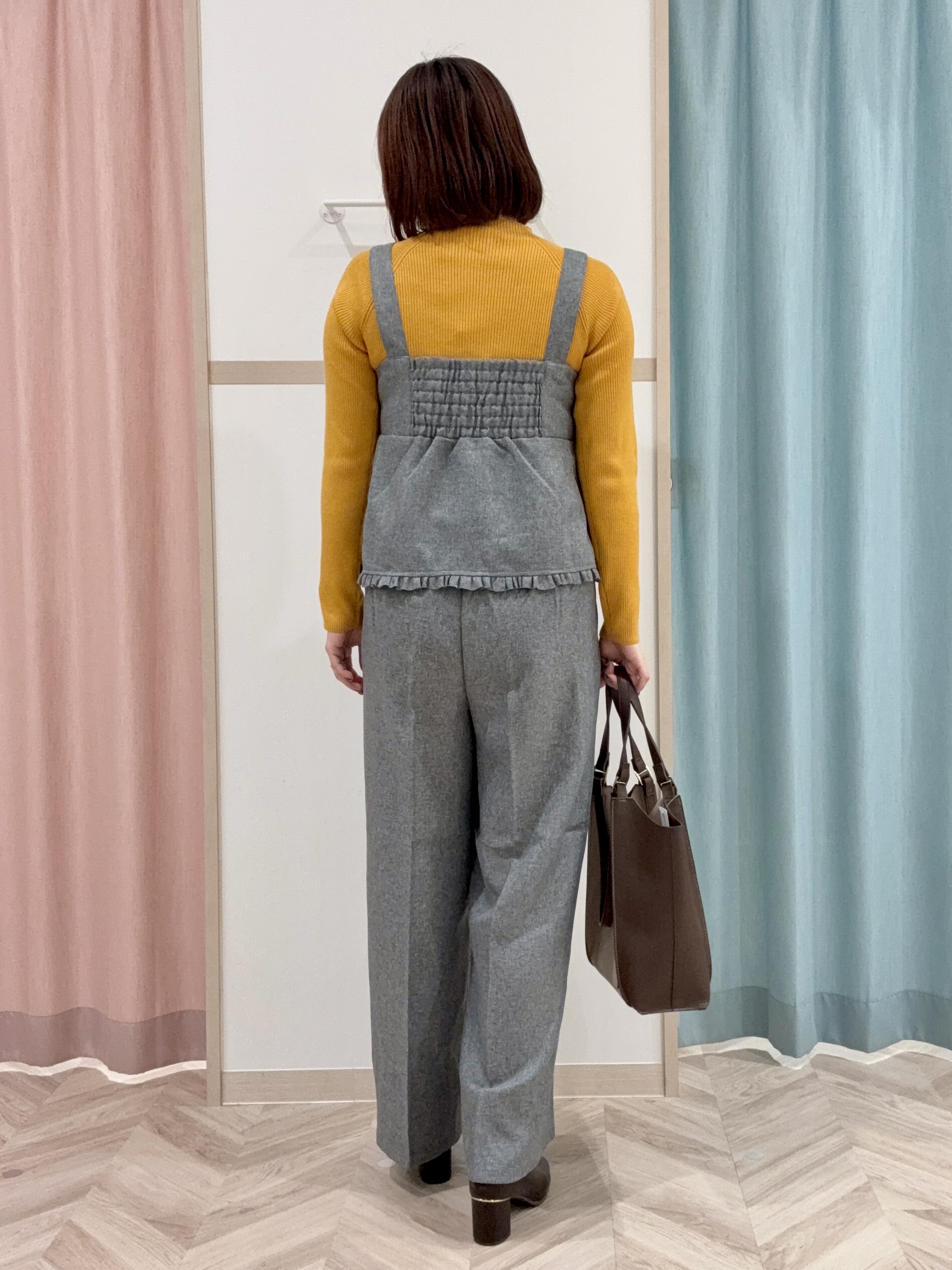 kさんの「SHOO･LA･RUE｜【絶妙なゆるピタ/S-LL/洗濯機可】ちくちくしにくいリブハイネック やわらかニット」を使ったコーディネート