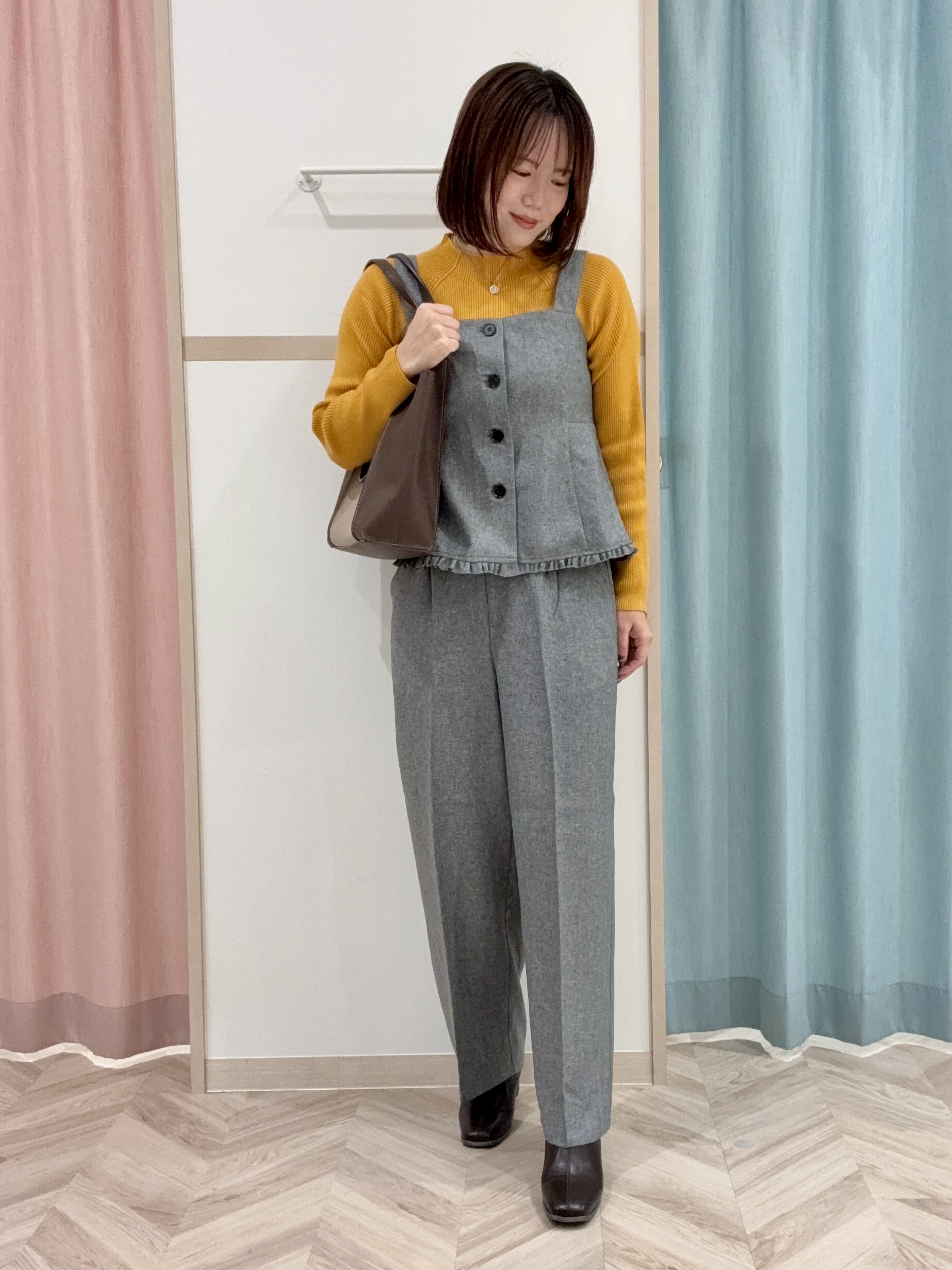 kさんの「SHOO･LA･RUE｜【絶妙なゆるピタ/S-LL/洗濯機可】ちくちくしにくいリブハイネック やわらかニット」を使ったコーディネート