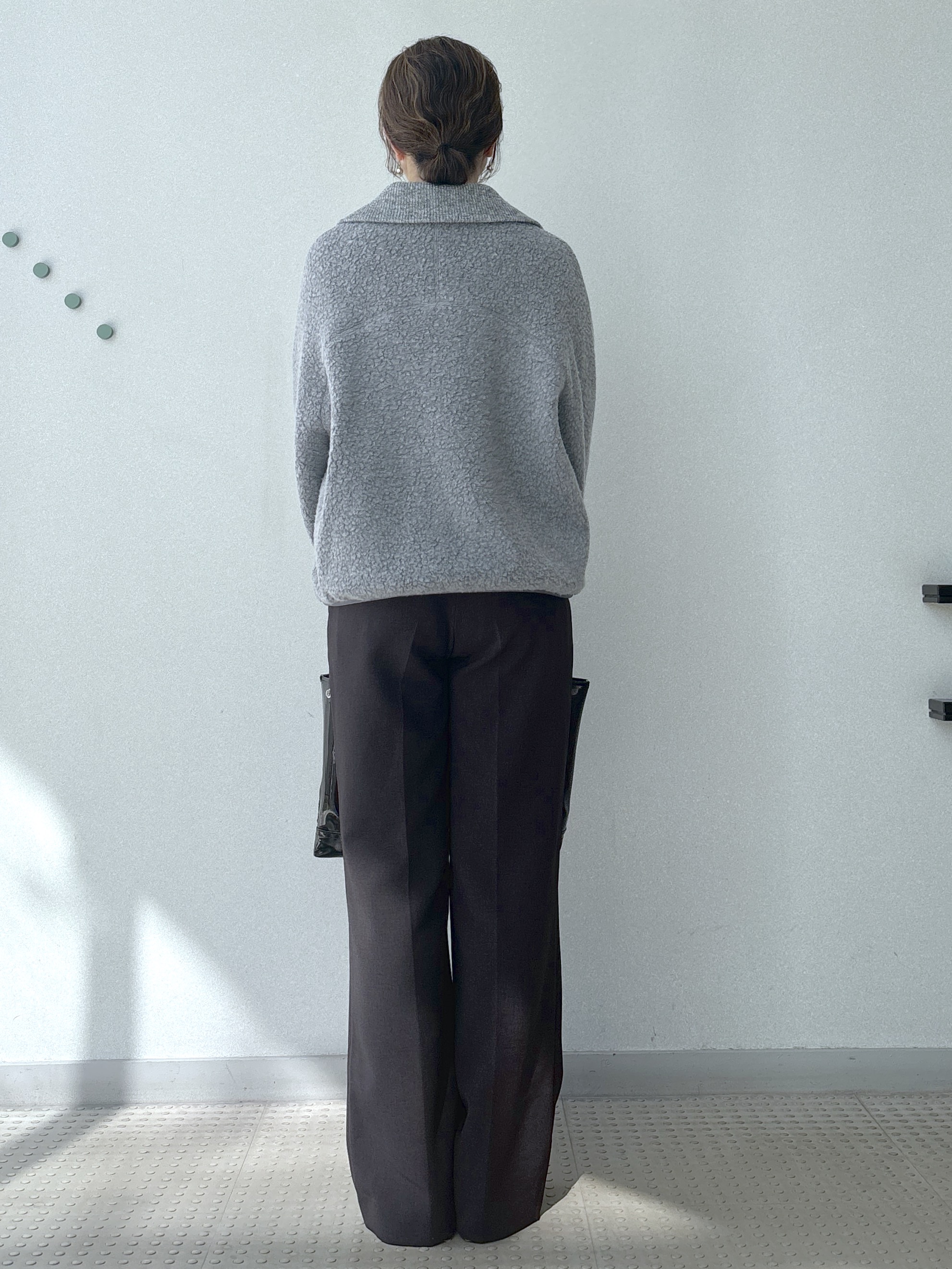 saitoさんの「DRESSTERIOR｜ストレッチ フルニードルニット」を使ったコーディネート