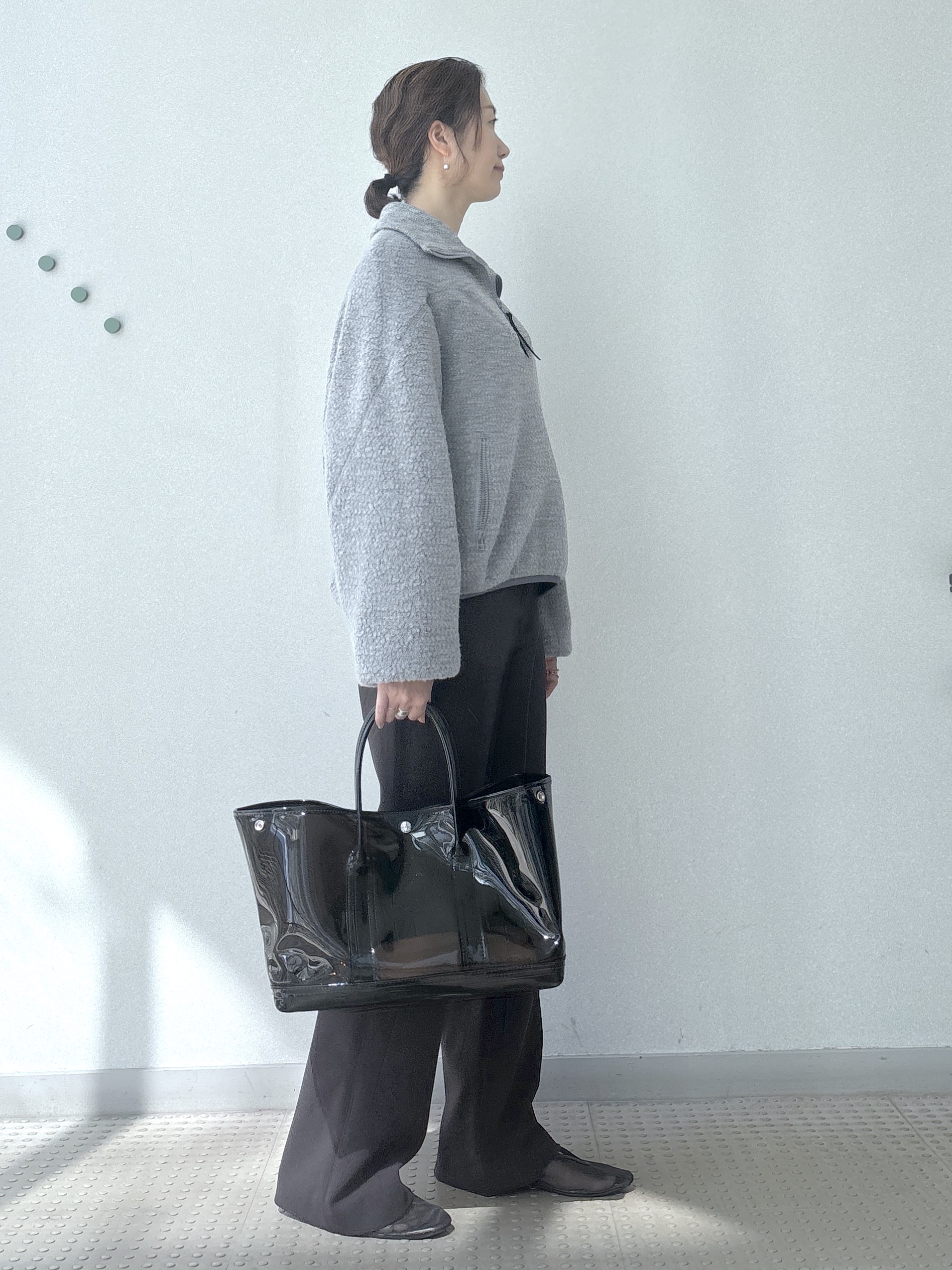 saitoさんの「DRESSTERIOR｜ストレッチ フルニードルニット」を使ったコーディネート