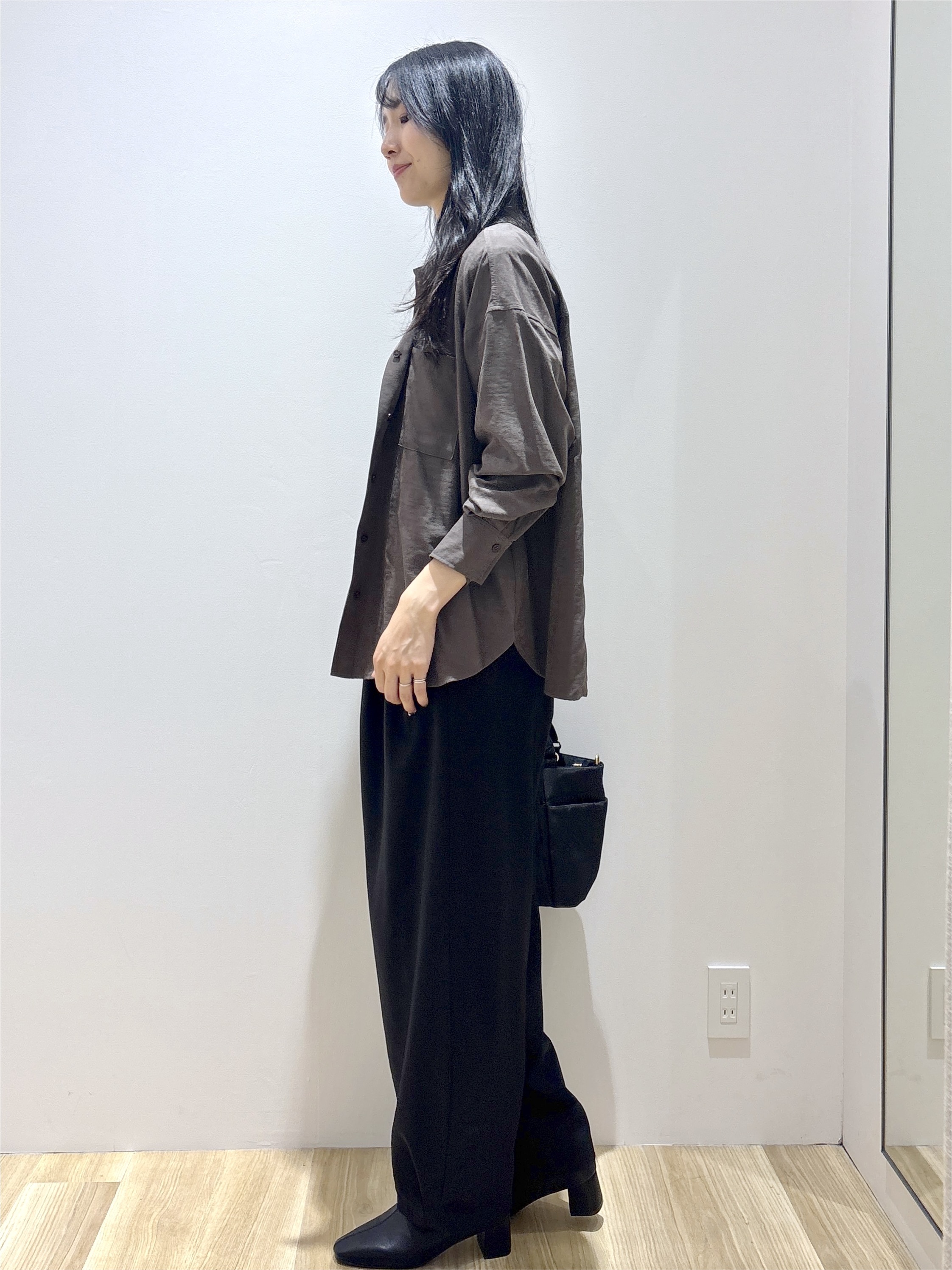 sachikoさんの「OPAQUE.CLIP｜スエードタッチシャツ【洗濯機OK】」を使ったコーディネート