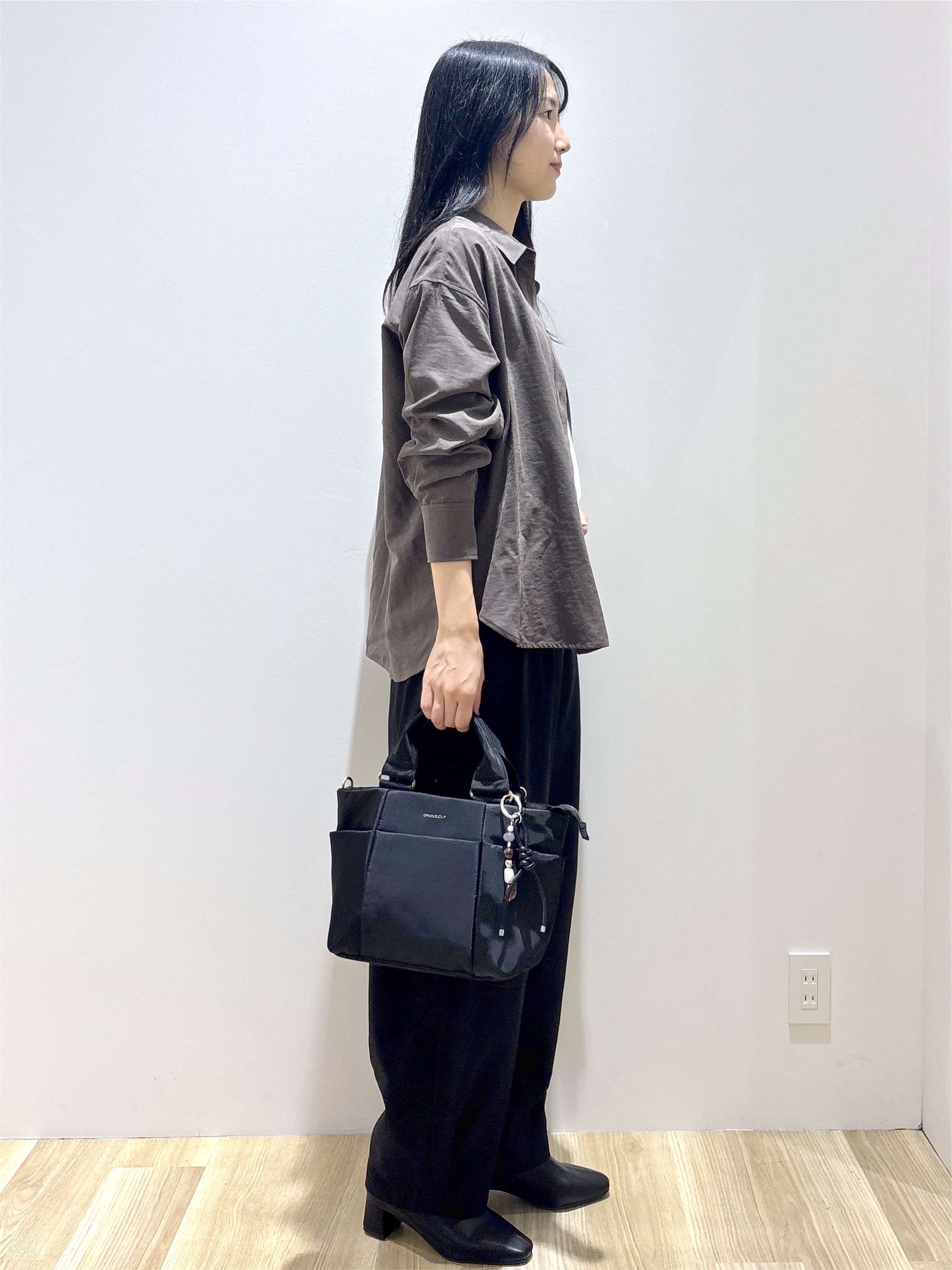 sachikoさんの「OPAQUE.CLIP｜スエードタッチシャツ【洗濯機OK】」を使ったコーディネート