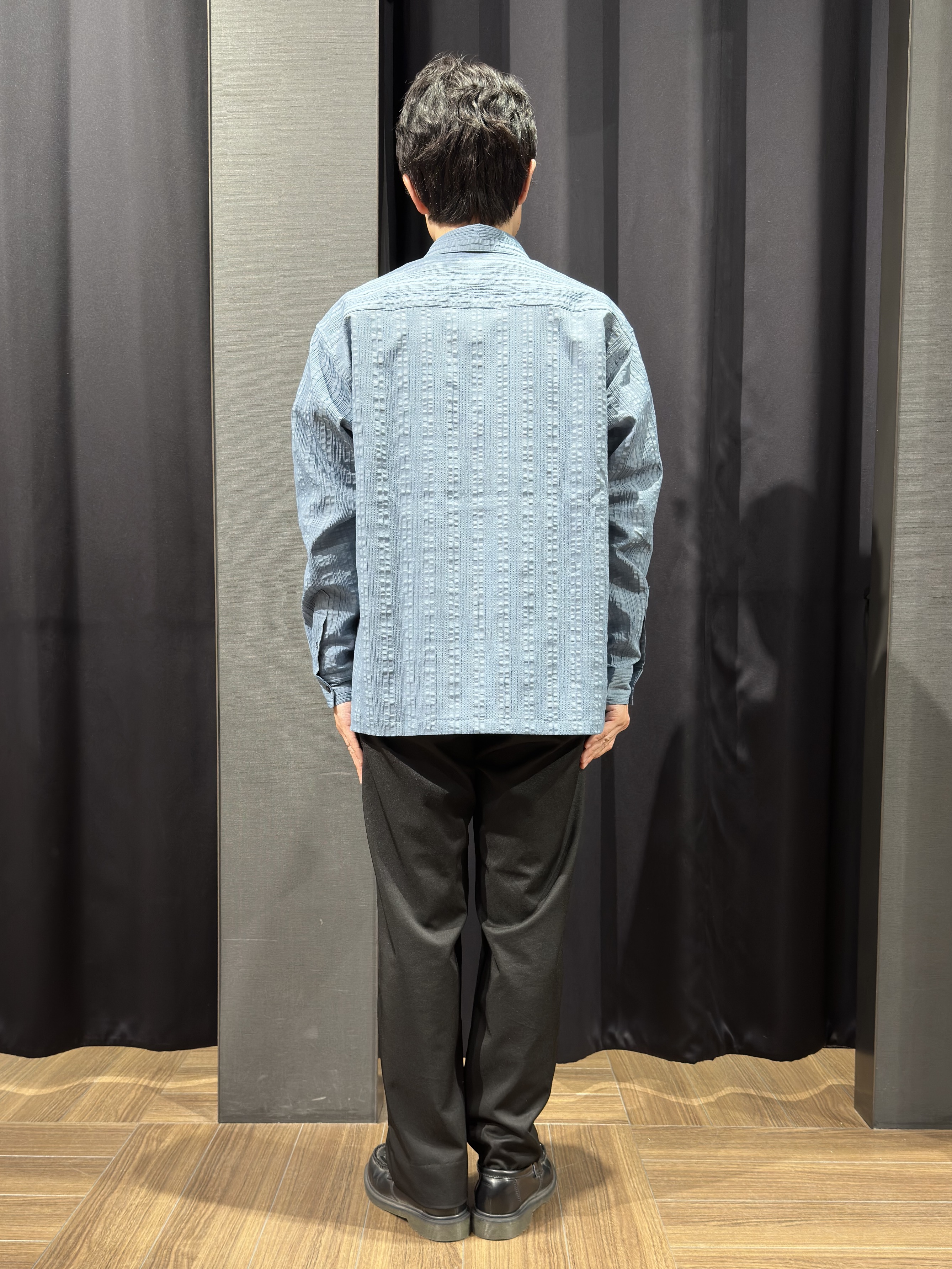 tomoyaさんの「THE SHOP TK｜【洗濯機OK】格子織 長袖シャツ」を使ったコーディネート