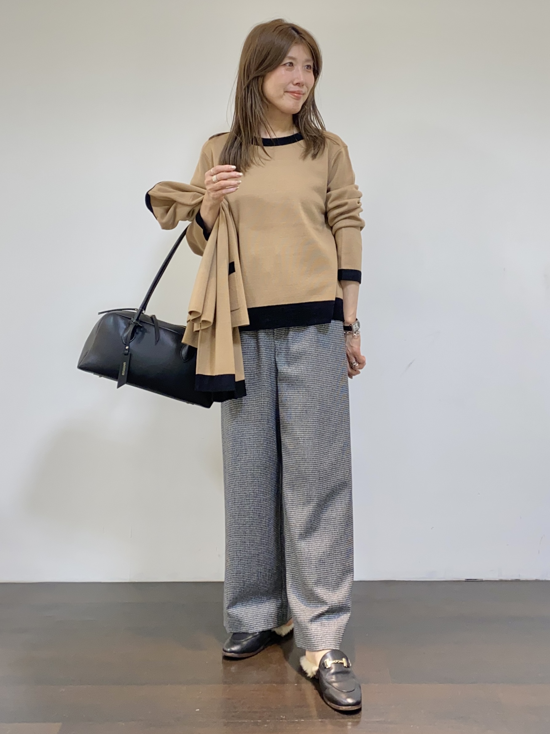 tomoさんの「UNTITLED｜【アンサンブル可/ジャケットライク】モールラインカーディガン」を使ったコーディネート