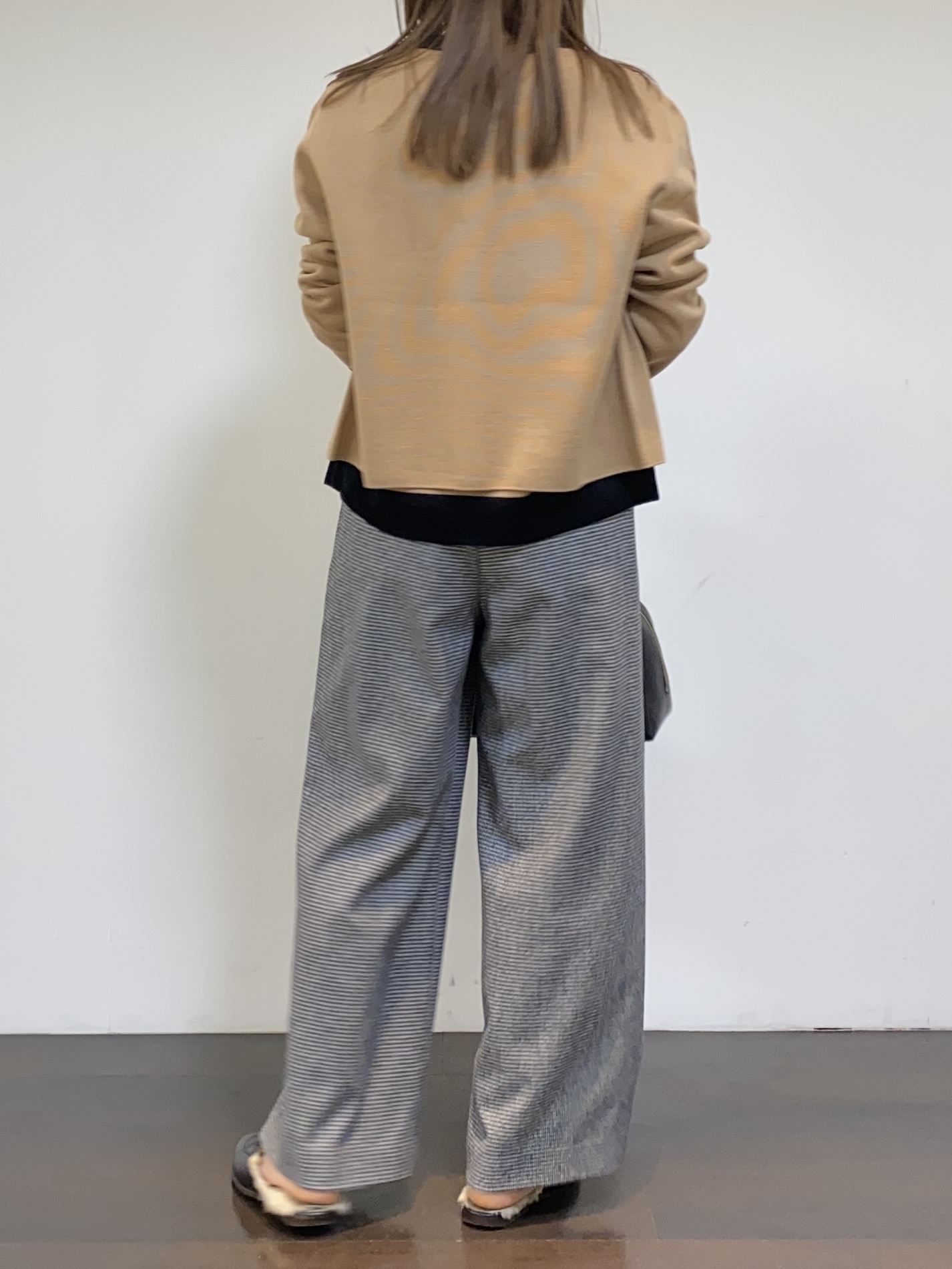 tomoさんの「UNTITLED｜【アンサンブル可/ジャケットライク】モールラインカーディガン」を使ったコーディネート