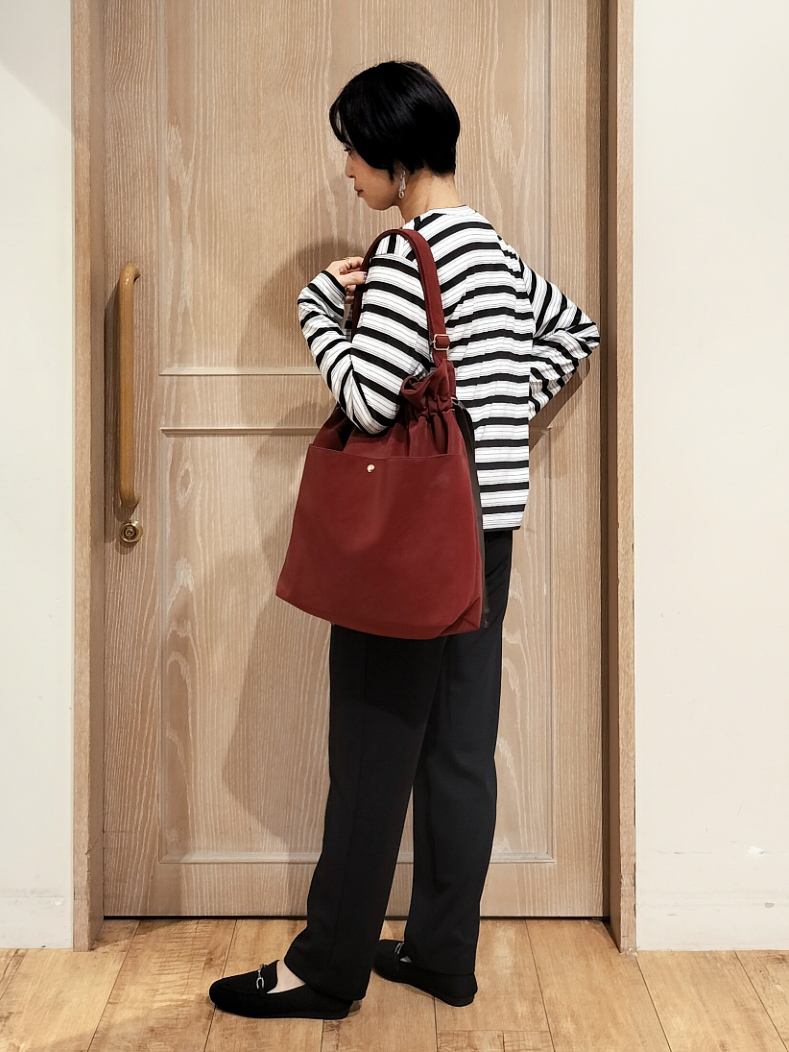 YUKIさんの「SHOO･LA･RUE｜【2点セット/洗濯機可】マルチボーダーTシャツ+カーディガン」を使ったコーディネート