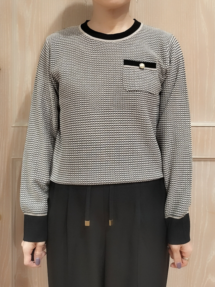 YUKIさんの「SHOO･LA･RUE｜【S-LL/洗濯機可】1枚でサマになる カノコ編み配色クルーネックニット」を使ったコーディネート