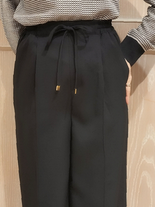 YUKIさんの「SHOO･LA･RUE｜【S-LL/洗濯機可】1枚でサマになる カノコ編み配色クルーネックニット」を使ったコーディネート