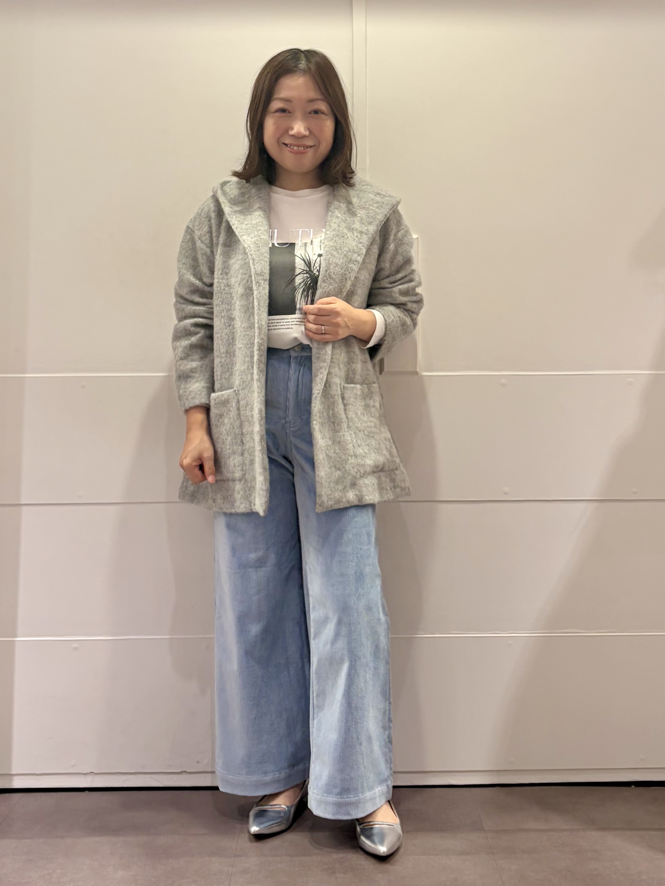 TOKOさんの「UNTITLED｜【軽アウター/秋羽織り】シャギーフーディ―カーディガン」を使ったコーディネート