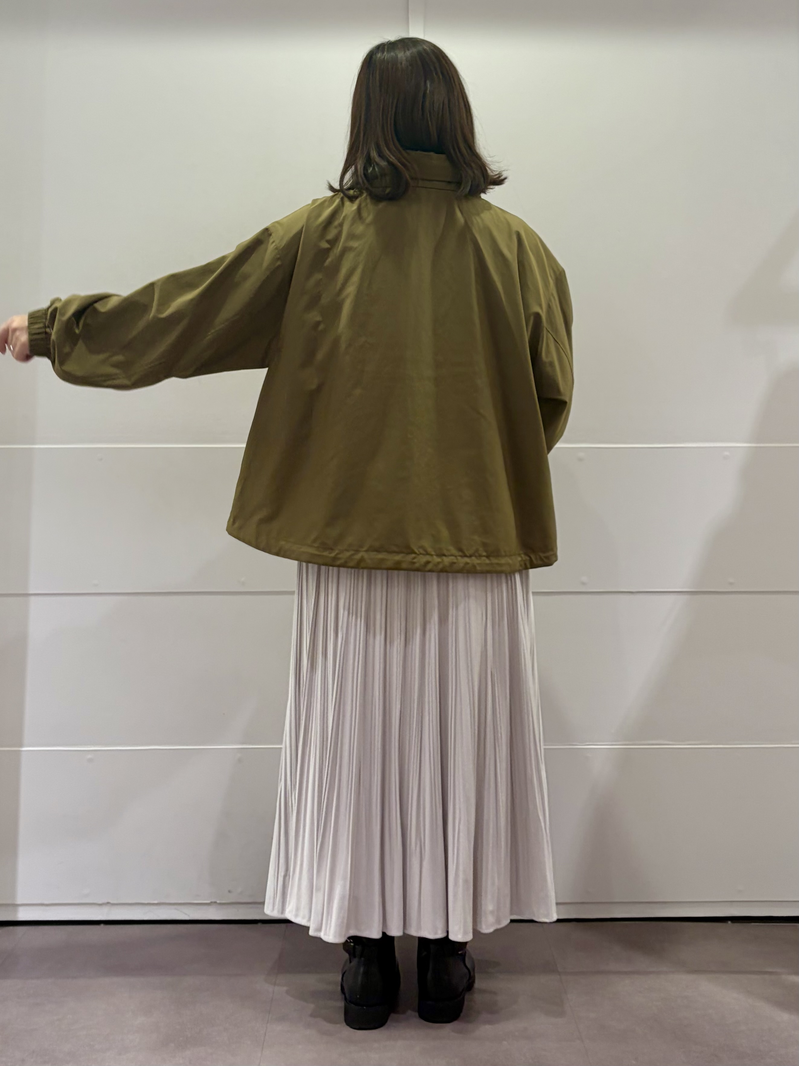 TOKOさんの「UNTITLED｜【撥水/秋羽織り/2way】タフタマウンテンパーカー」を使ったコーディネート